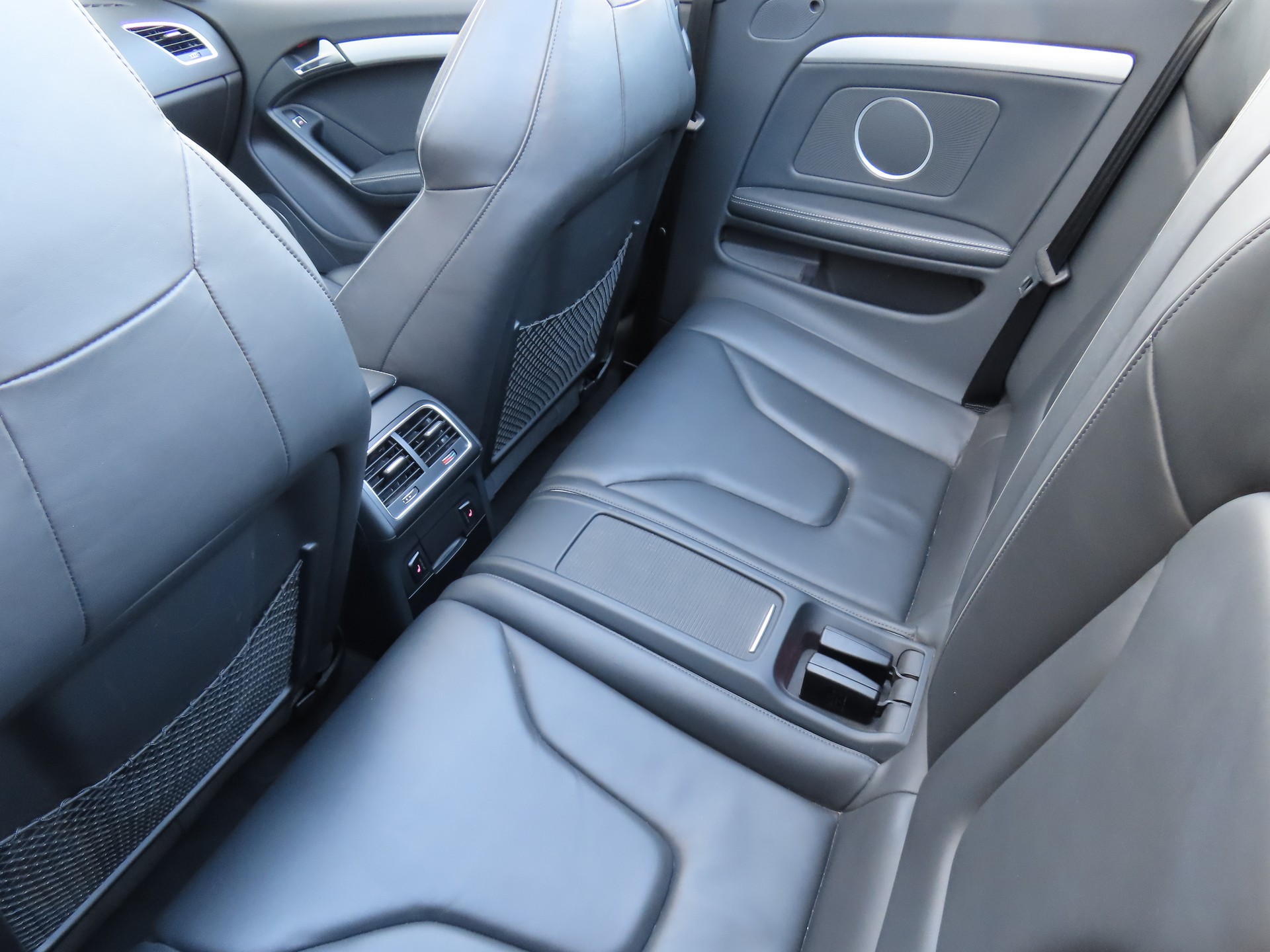 AUDI RS5 Cabrio 4.2 FSI quattro S-tronic(CH)-image-14