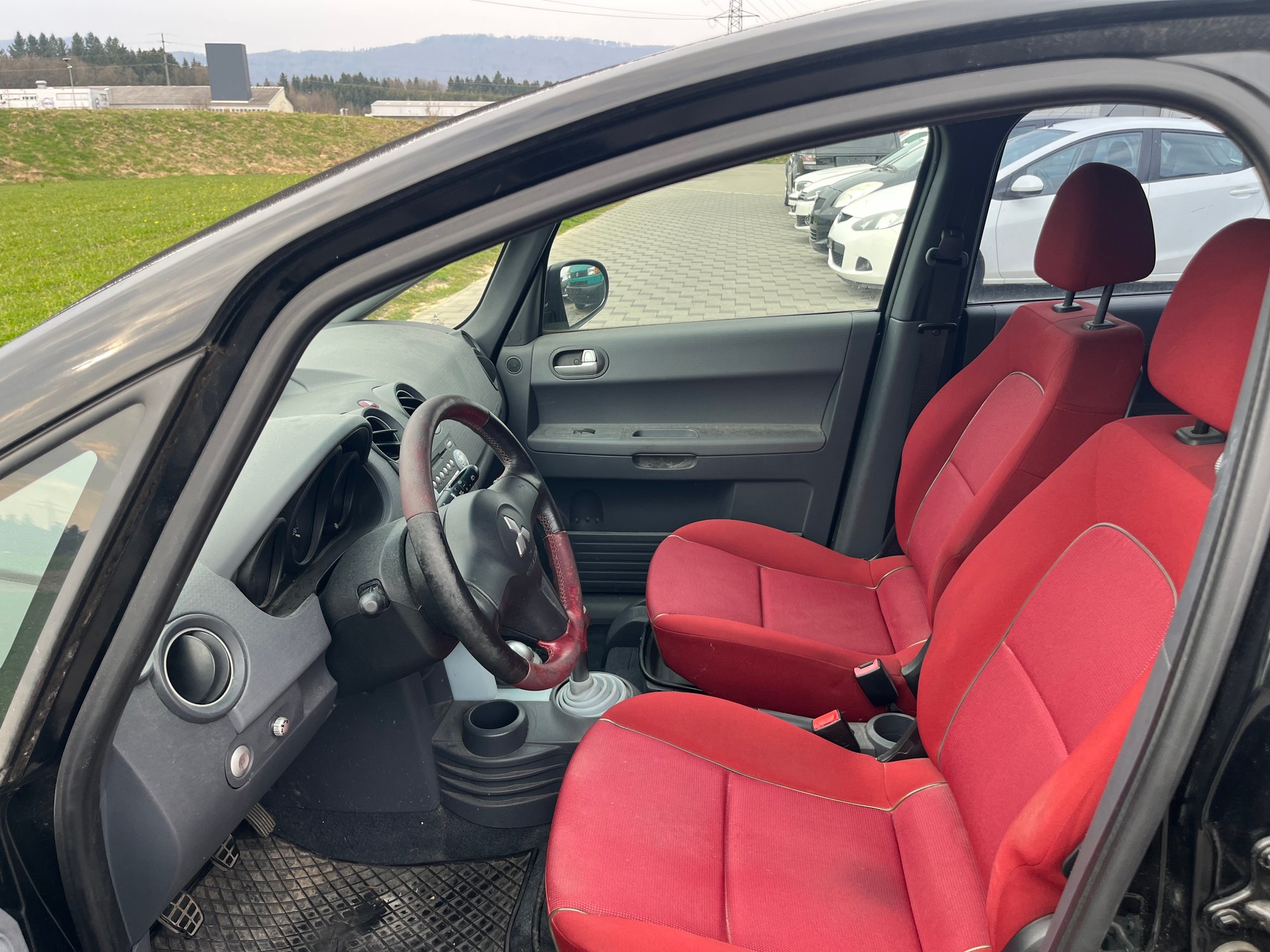 MITSUBISHI Colt 1.3 16V Inform Luxe-image-10