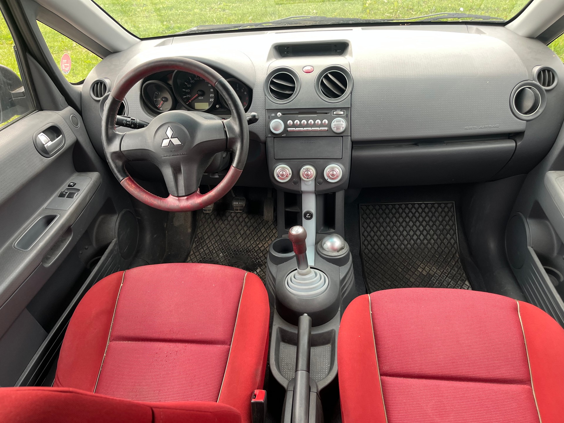 MITSUBISHI Colt 1.3 16V Inform Luxe-image-9