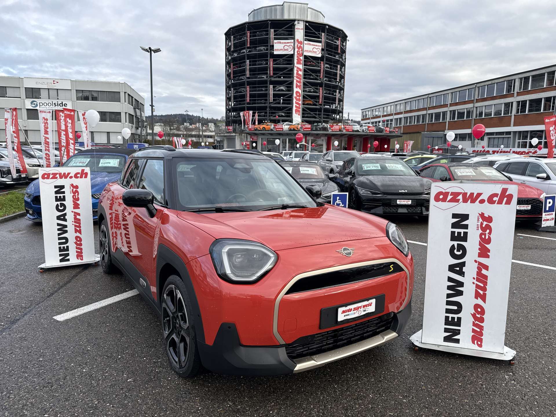 MINI Aceman SE Automat 49.2kWh-image-0