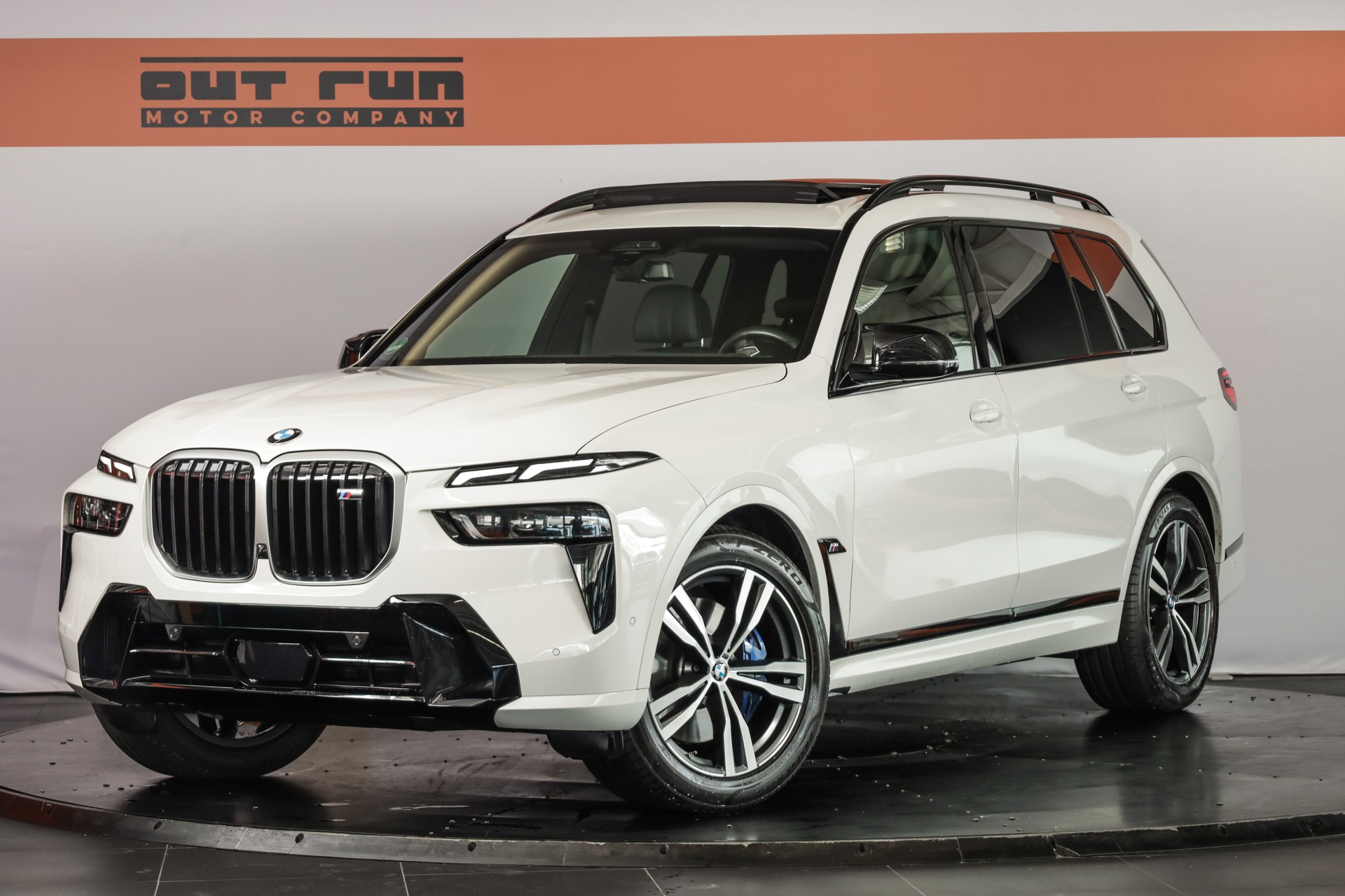 BMW X7 xDrive 48V M60i Steptronic M Sport Pro-image-0