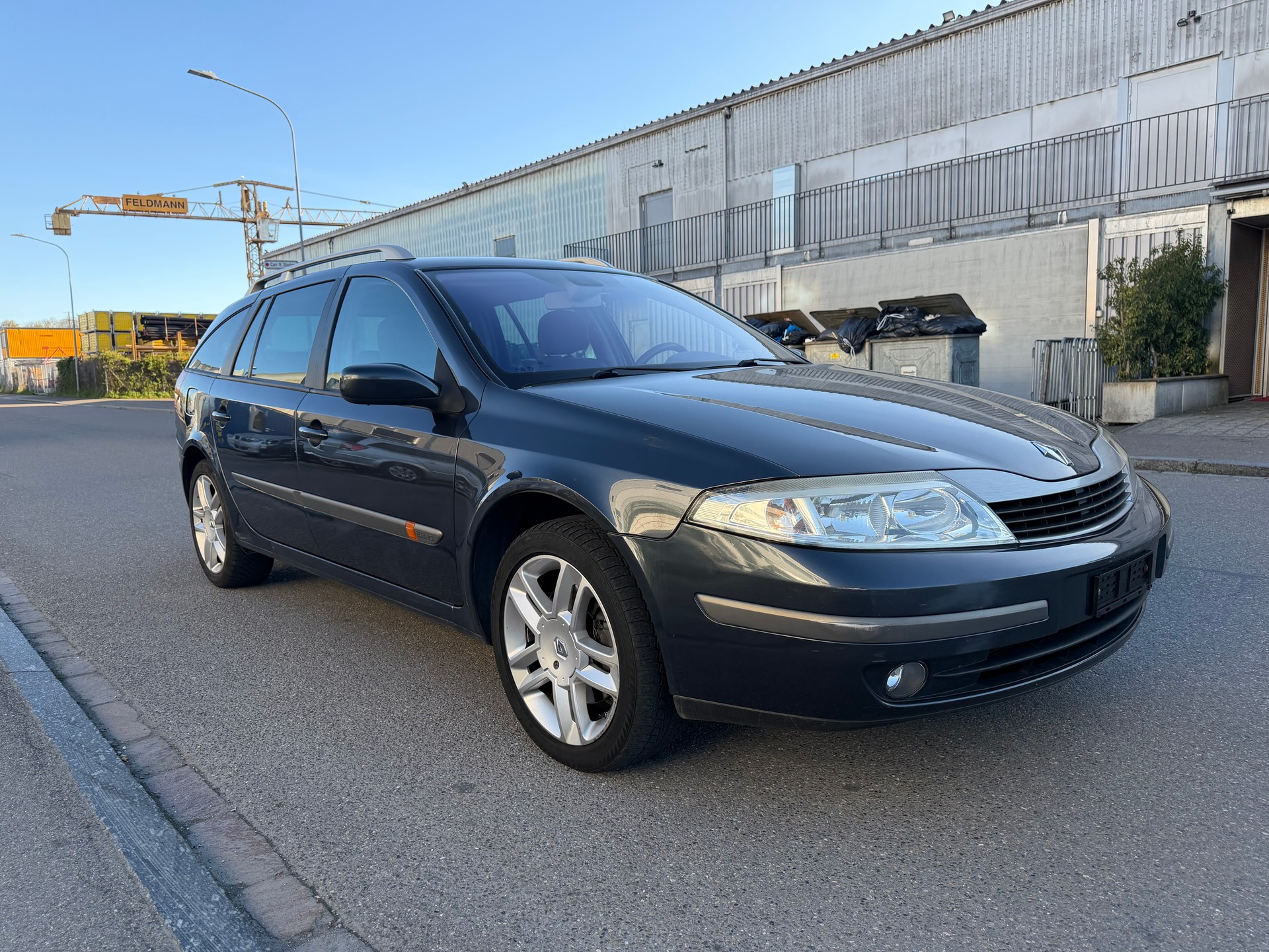 RENAULT Laguna Grandtour 2.2 dCi Dynamique-showroom-element-3