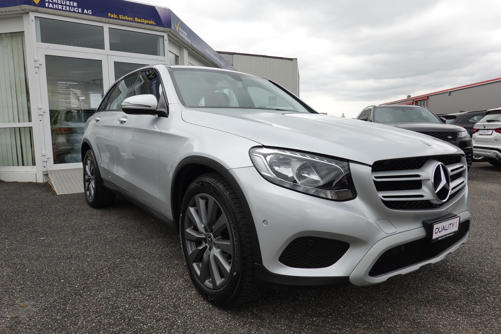 MERCEDES-BENZ GLC 220 D 4MATIC - 9G-TRONIC - 170 PS-image-4