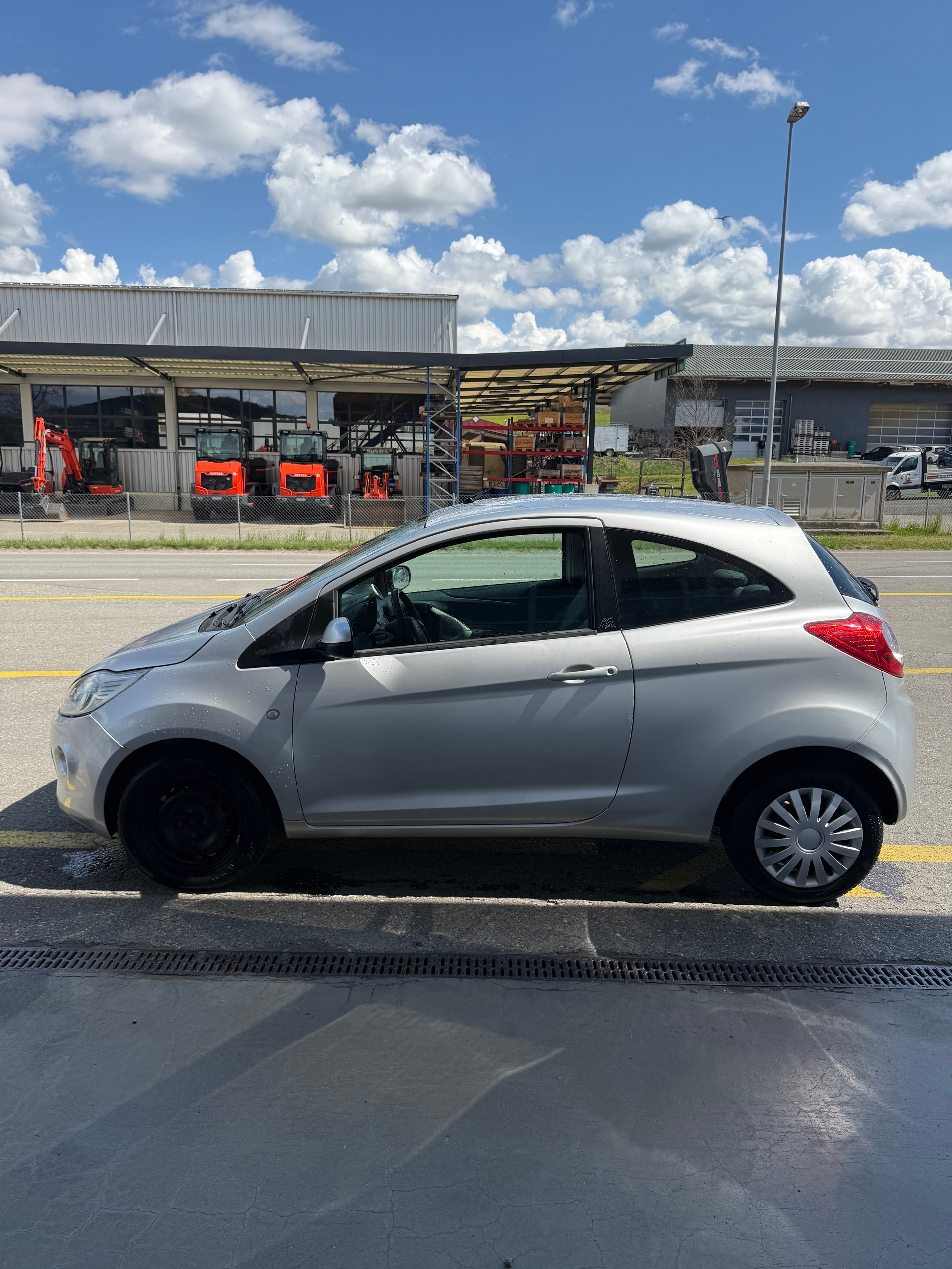 FORD KA 1.25 Titanium-image-5