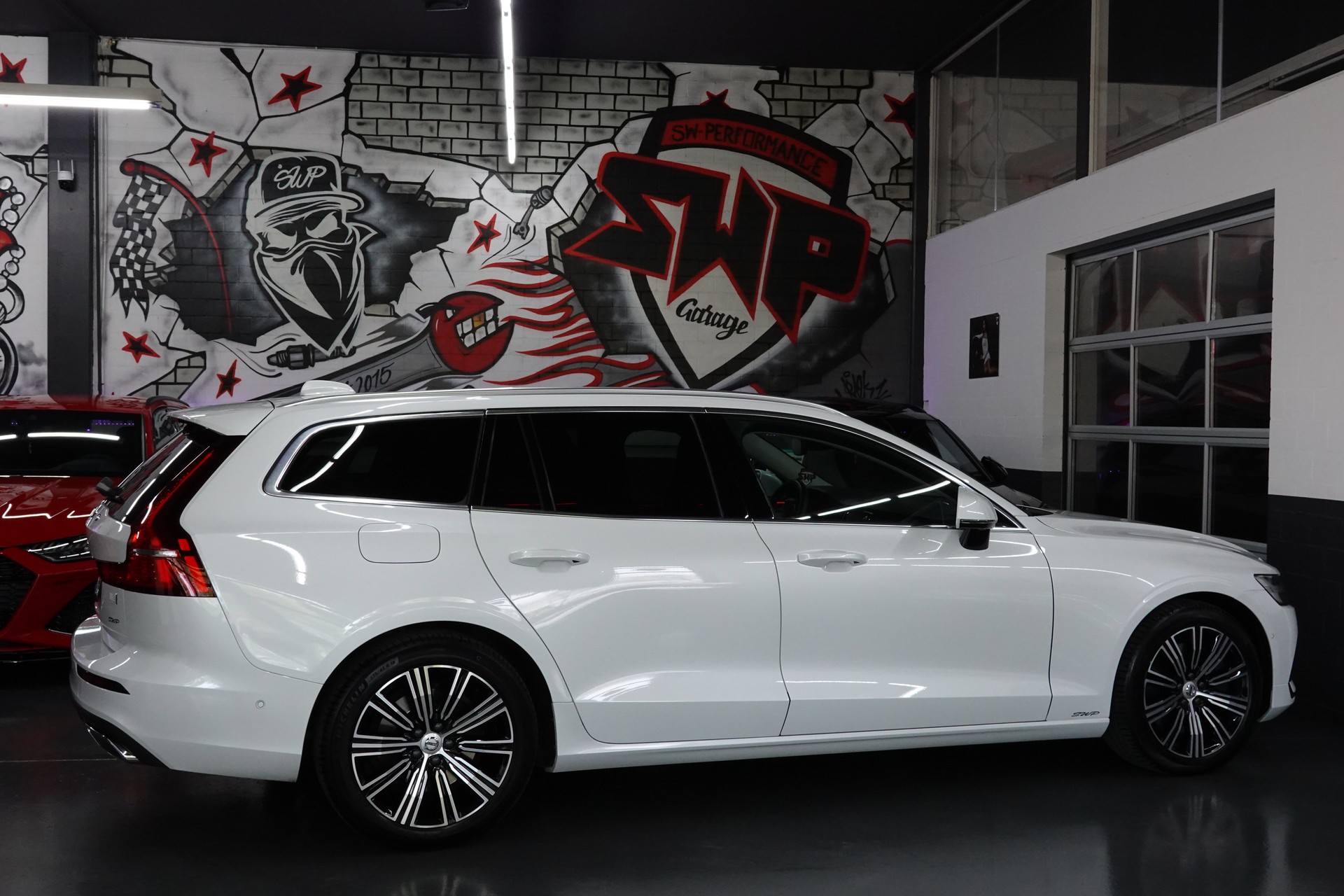 VOLVO V60 T6 eAWD TWIN ENGINE INSCRIPTION GEARTRONIC CH-FZ-image-21