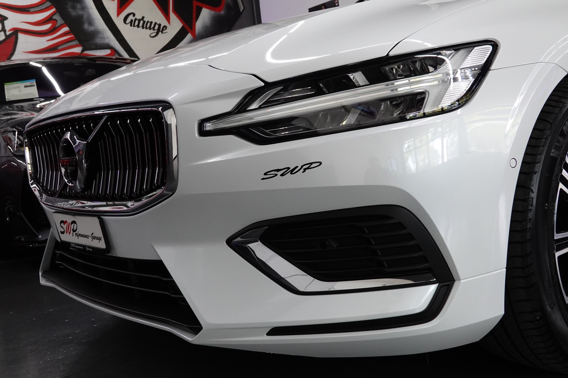 VOLVO V60 T6 eAWD TWIN ENGINE INSCRIPTION GEARTRONIC CH-FZ-image-7