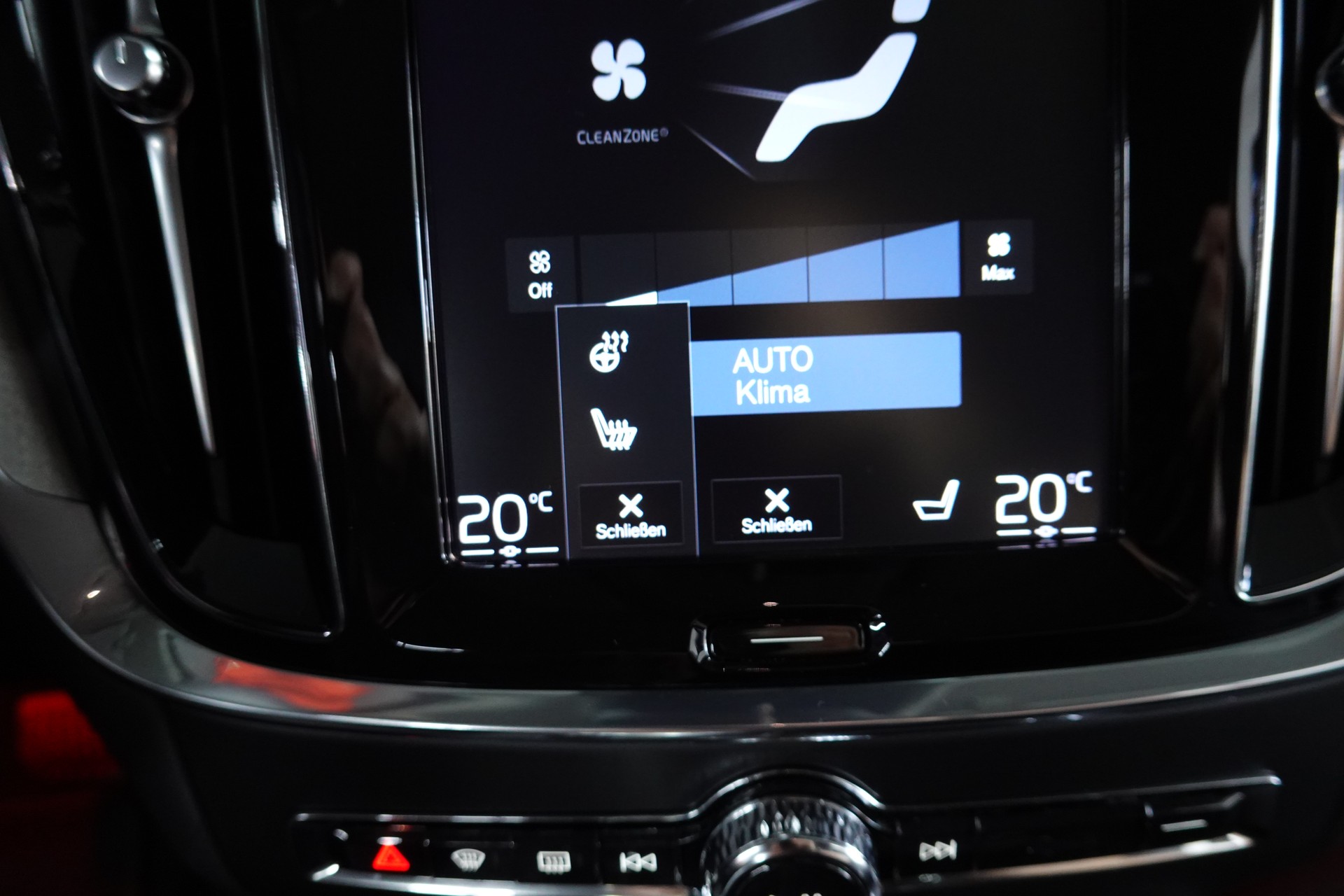 VOLVO V60 T6 eAWD TWIN ENGINE INSCRIPTION GEARTRONIC CH-FZ-image-43