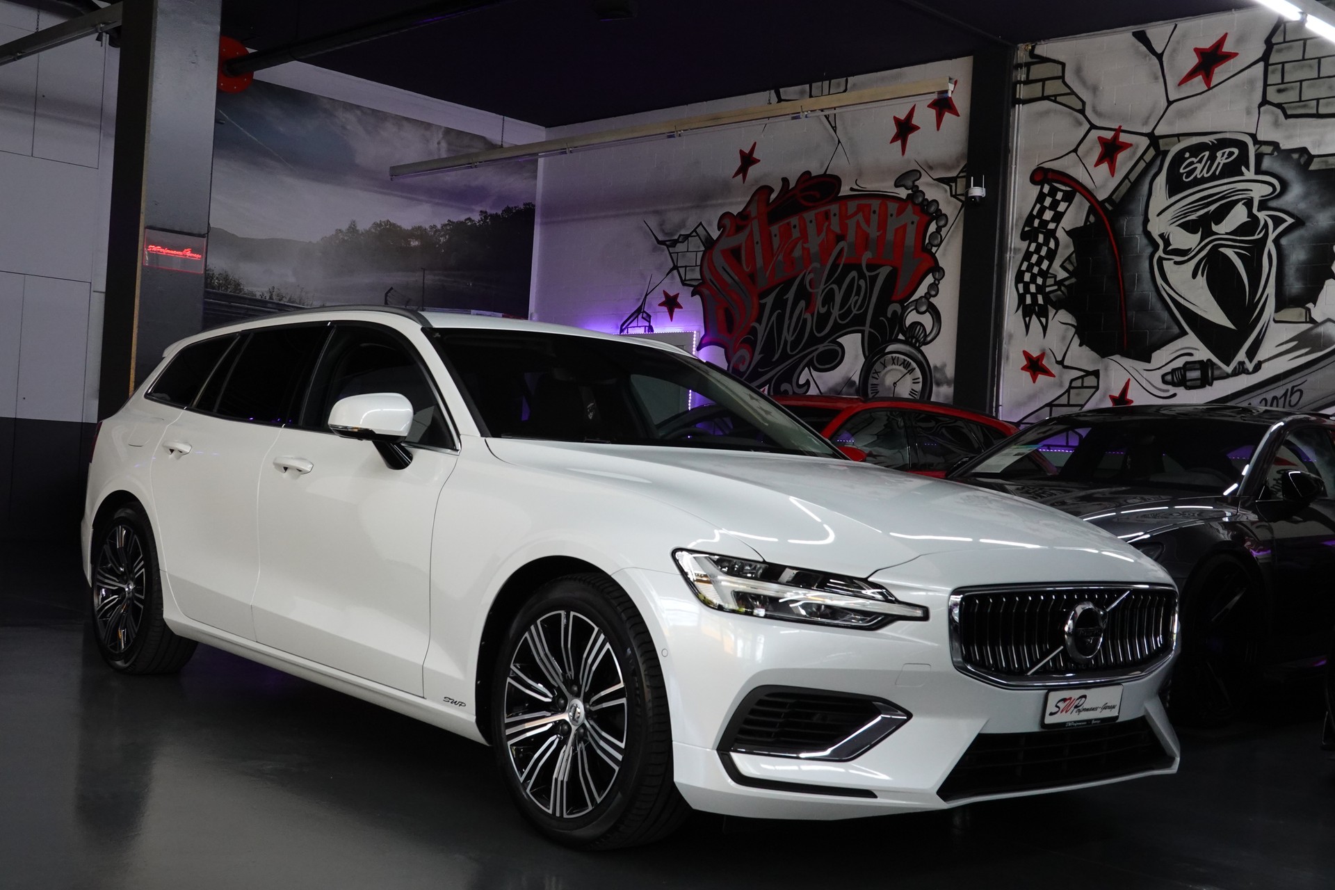 VOLVO V60 T6 eAWD TWIN ENGINE INSCRIPTION GEARTRONIC CH-FZ-image-14