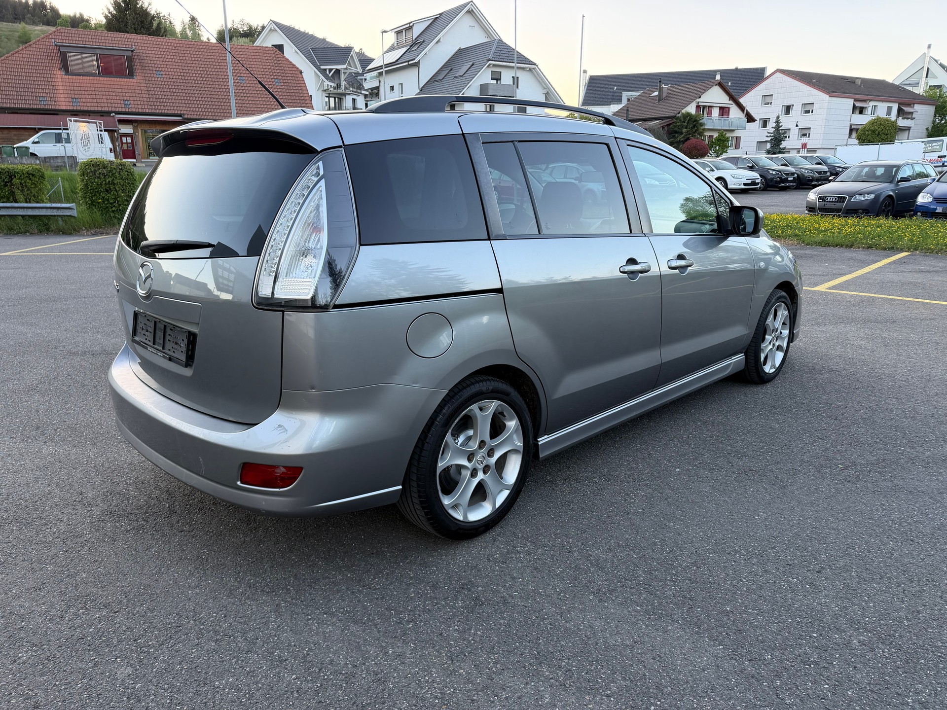 MAZDA 5 2.0 16V Exclusive-showroom-element-3