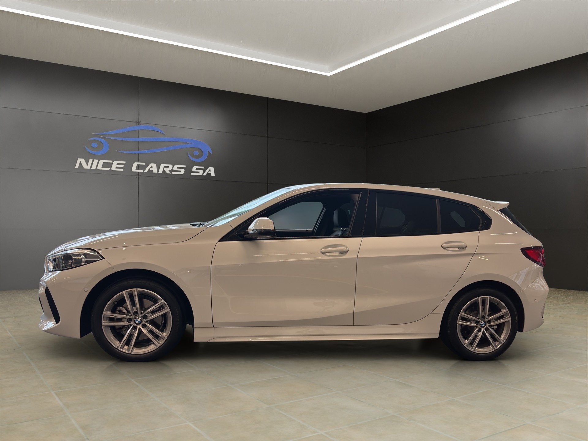 BMW 118d M Sport-image-3