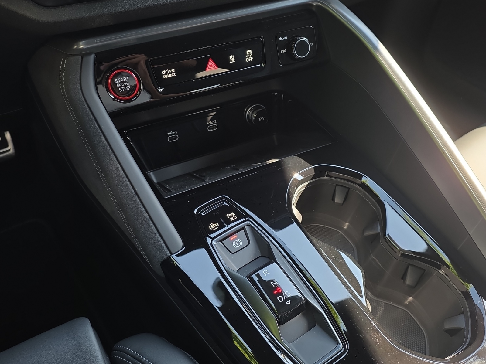 AUDI SQ5 Sportback TFSI quattro S-tronic-image-12