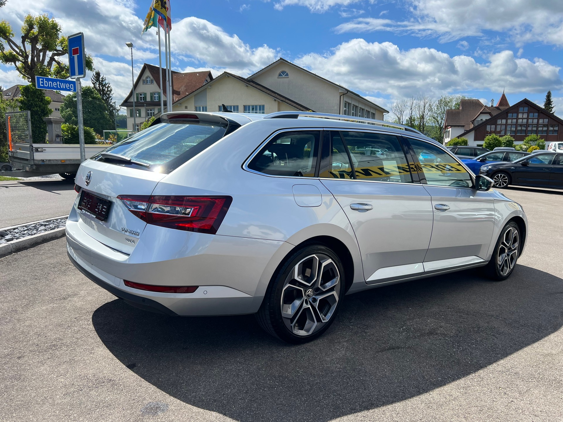 SKODA Superb Combi 2.0 TDi Style 4x4 DSG-image-5