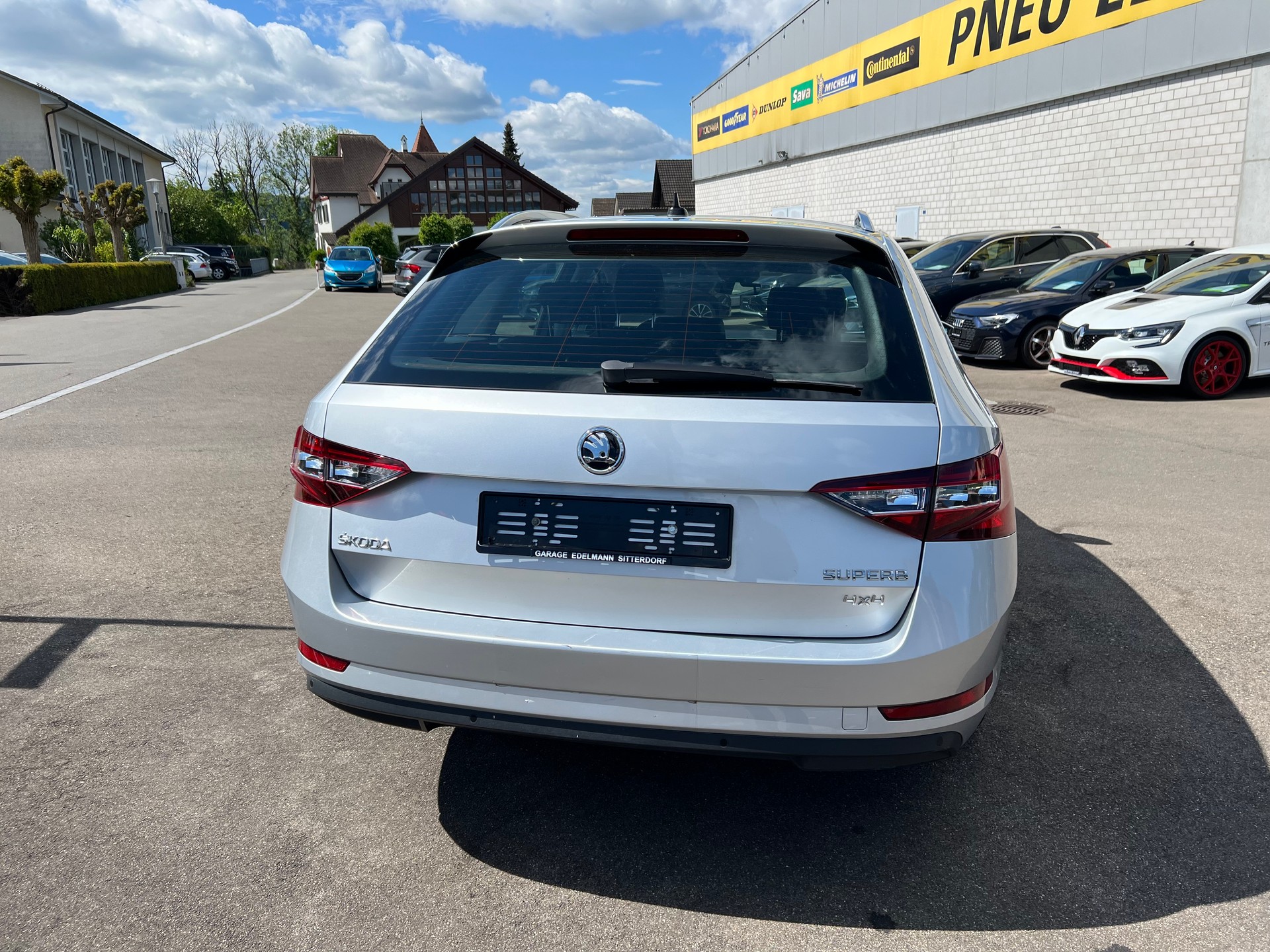 SKODA Superb Combi 2.0 TDi Style 4x4 DSG-image-7