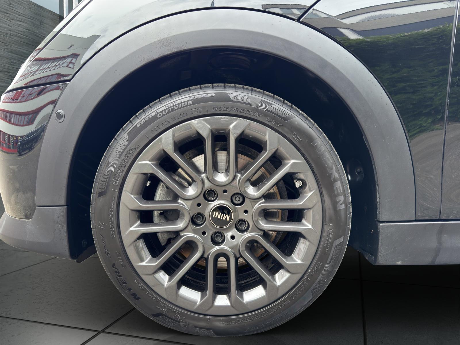 MINI F66 1.5i Cooper C Essential Trim-image-8