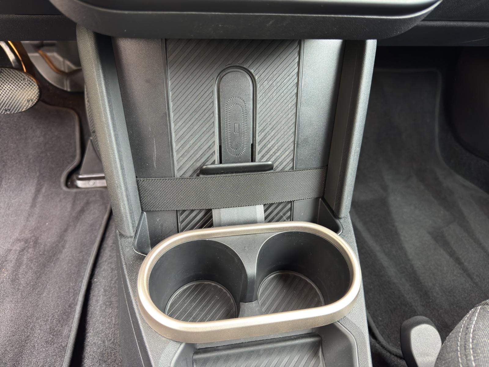 MINI F66 1.5i Cooper C Essential Trim-image-13
