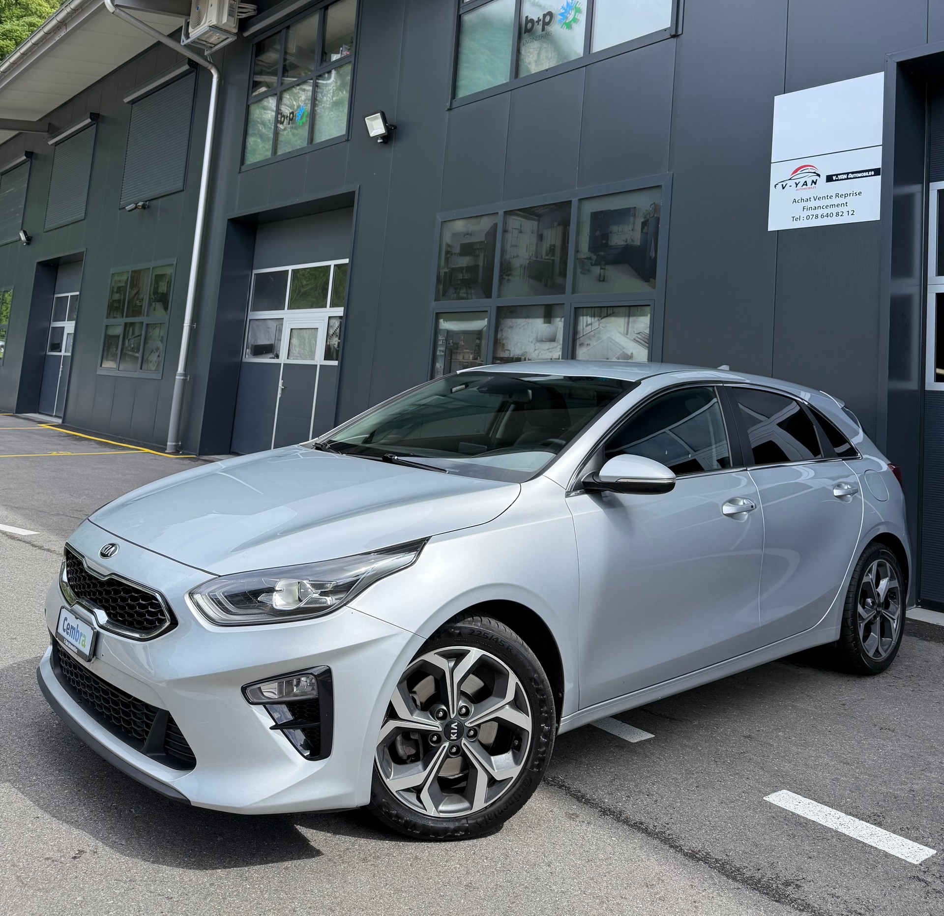 KIA Ceed 1.4 T-GDi Style DCT-image-0