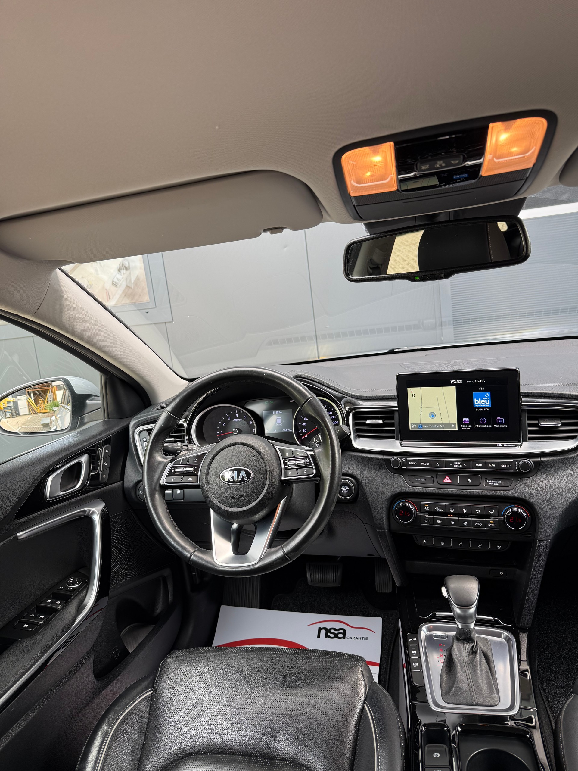 KIA Ceed 1.4 T-GDi Style DCT-image-9