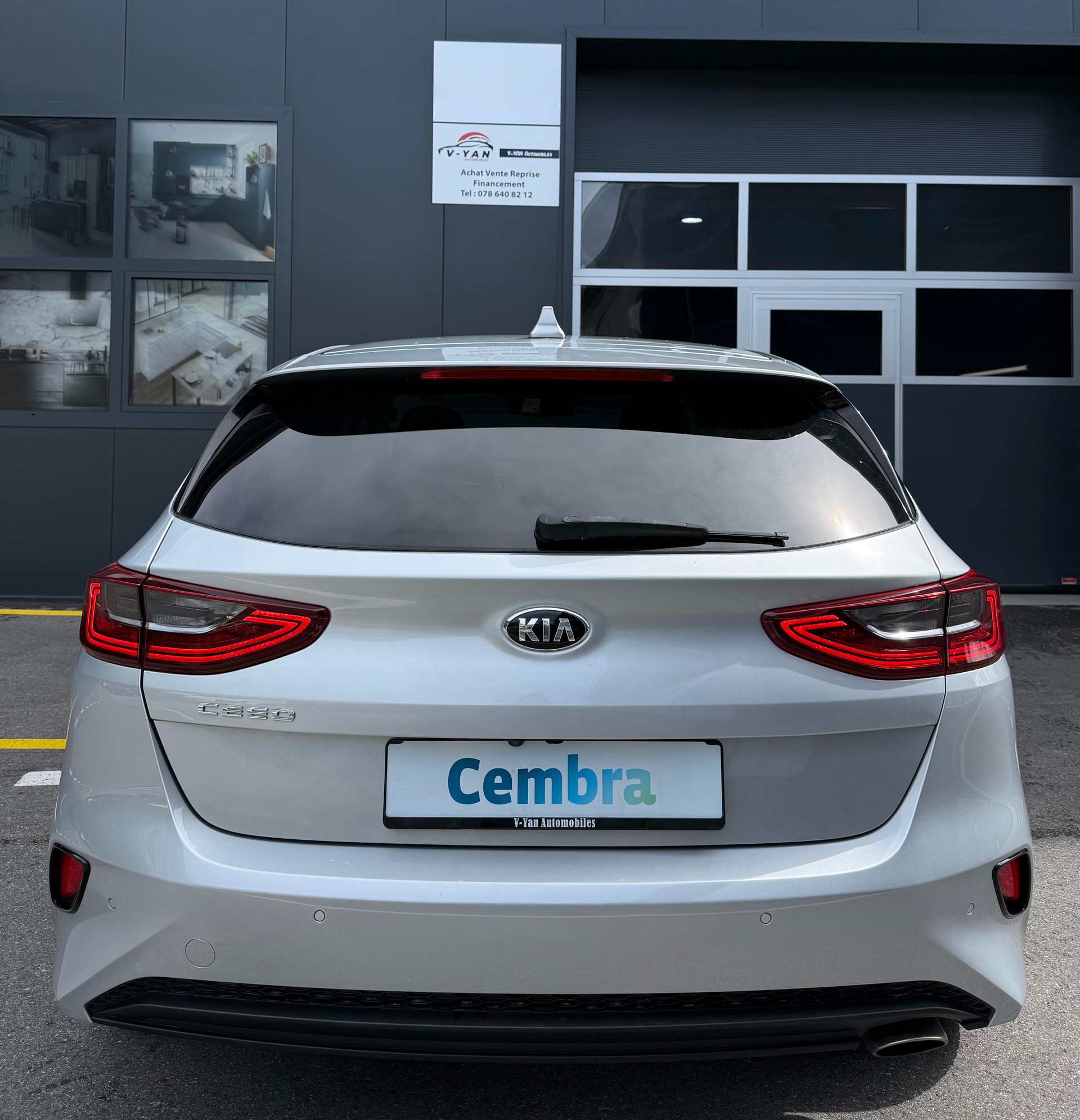 KIA Ceed 1.4 T-GDi Style DCT-image-3