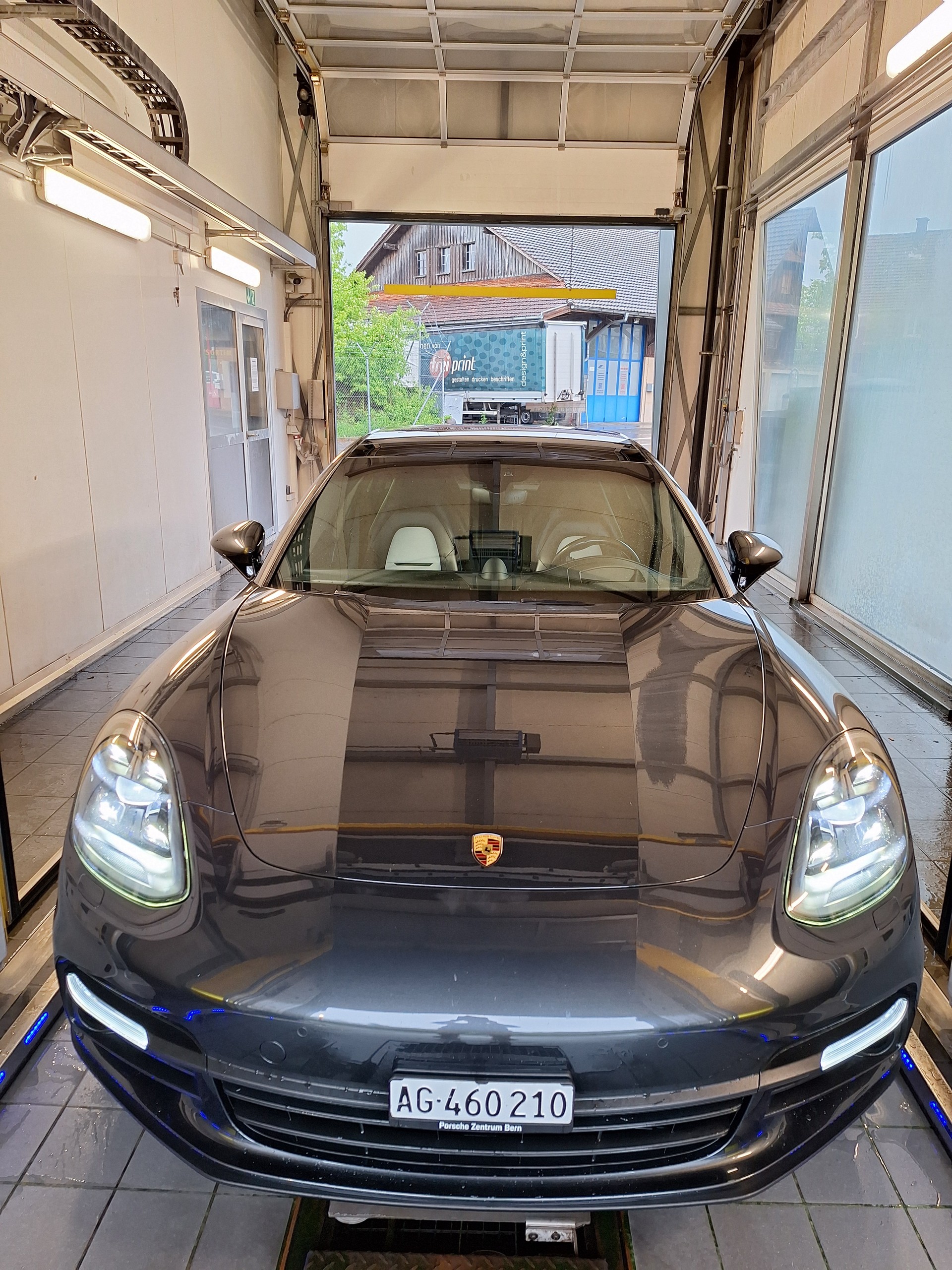 PORSCHE 2.9 V6 4 E-Hybrid - Heads-Up-Display-image-2