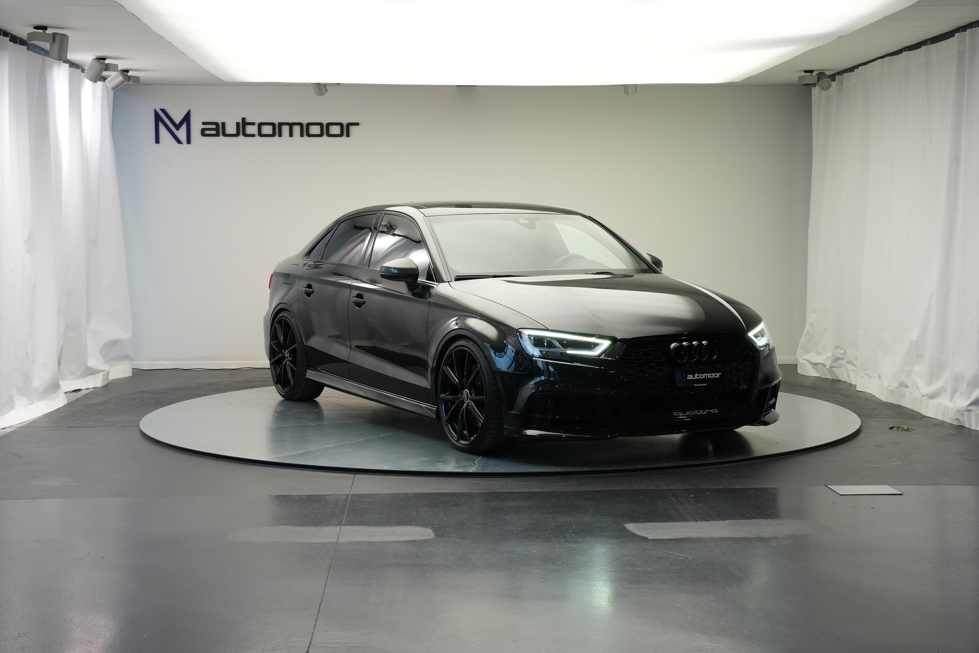 AUDI S3 Limousine 2.0 TFSI quattro S-tronic *Pantherschwarz* *Ego-X Auspuff*-showroom-element-2