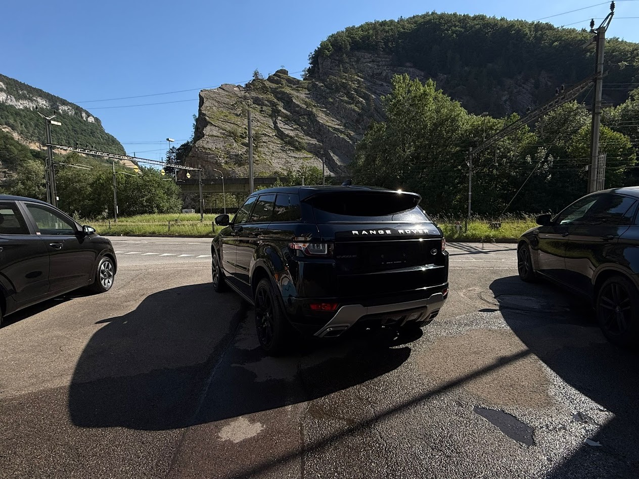 LAND ROVER Range Rover Evoque 2.0 TD4 SE AT9-image-12