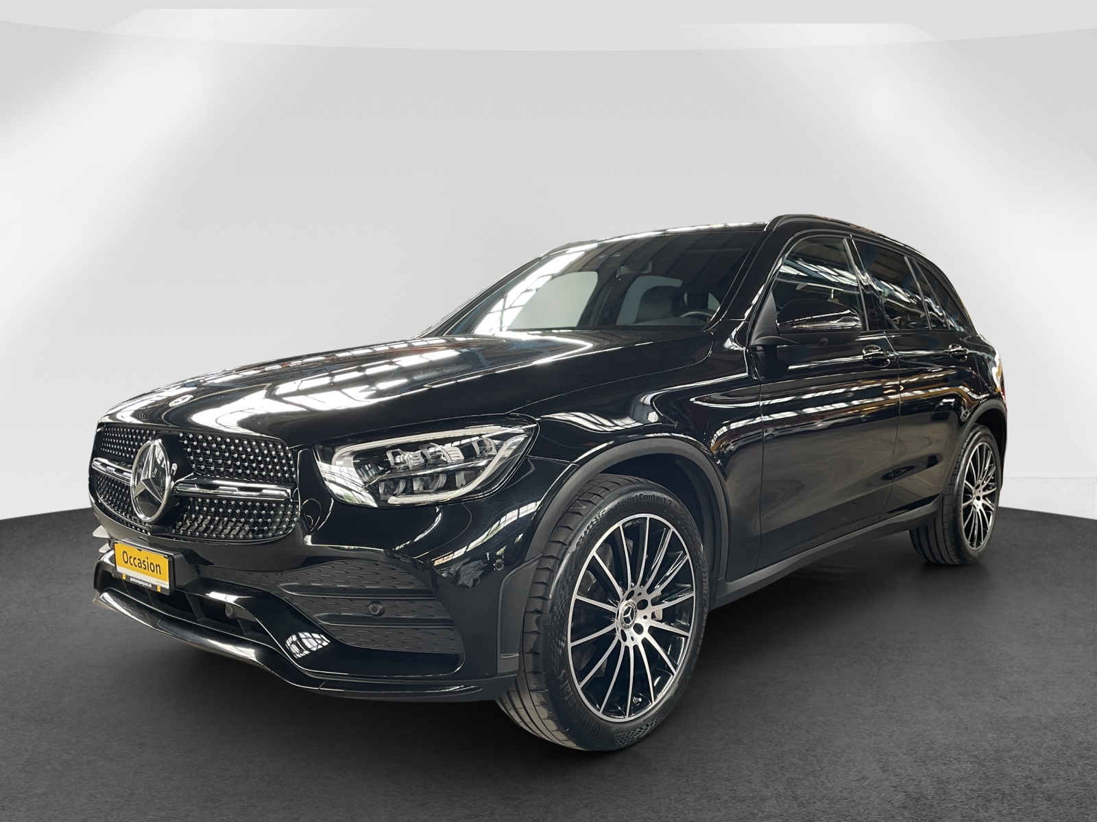 MERCEDES-BENZ GLC 220 d AMG Line 4m-image-2