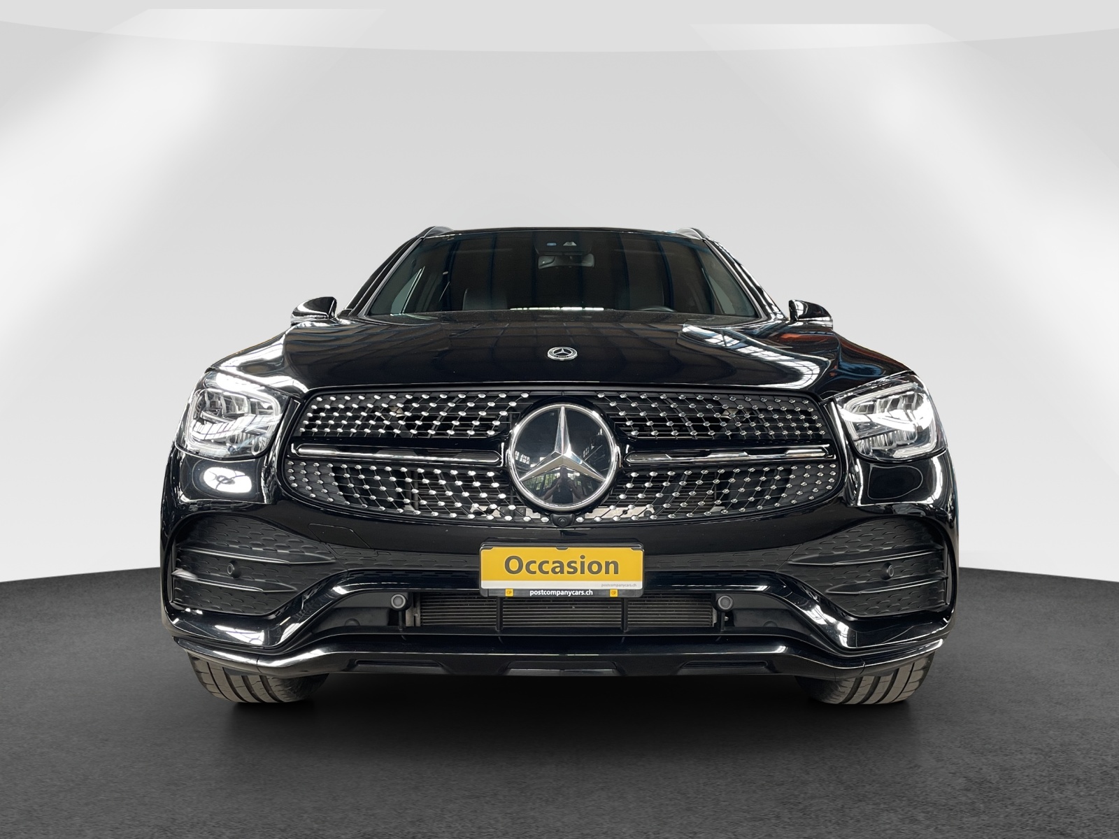 MERCEDES-BENZ GLC 220 d AMG Line 4m-image-1