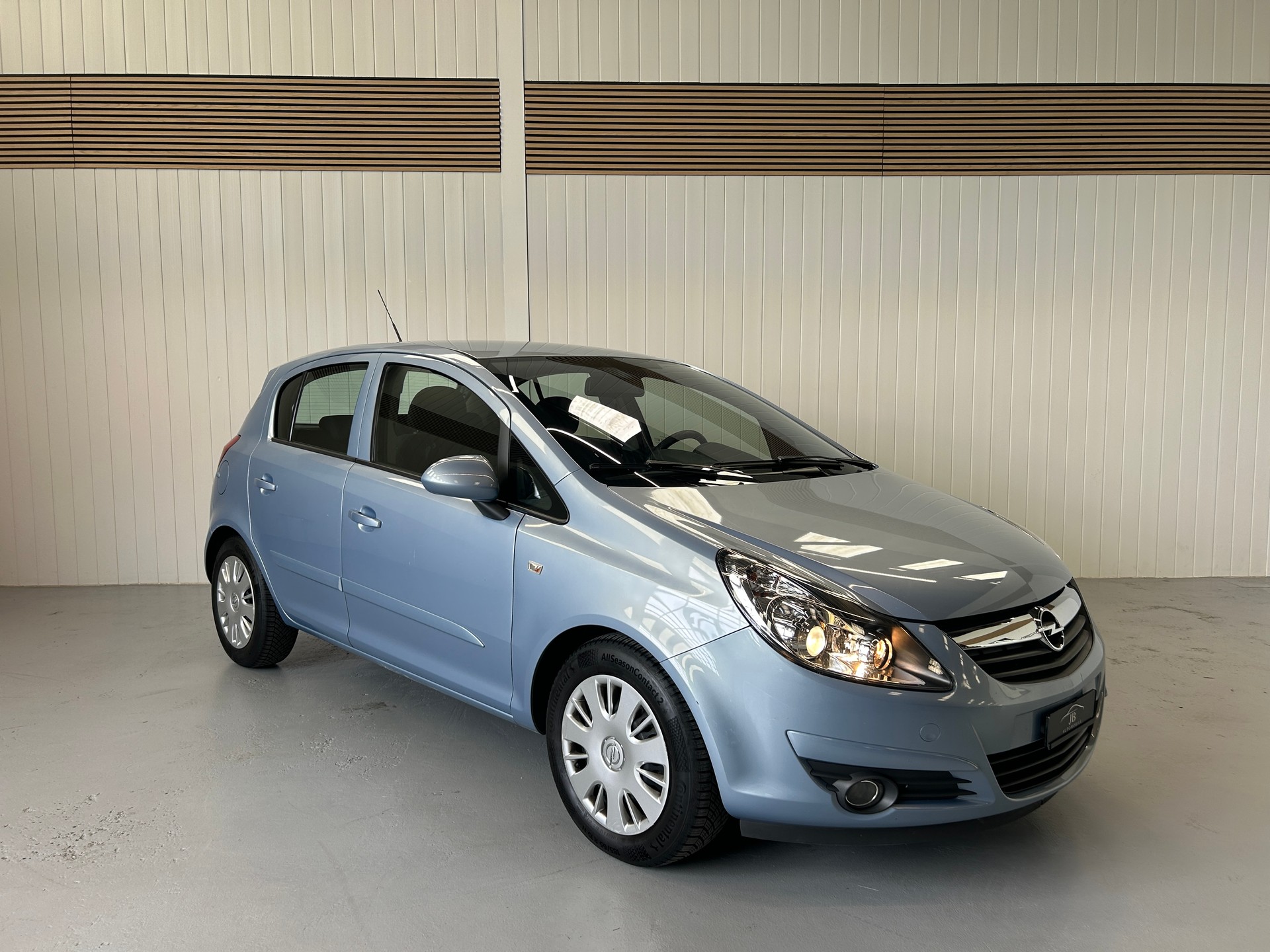 OPEL Corsa 1.4 TP Enjoy-image-6