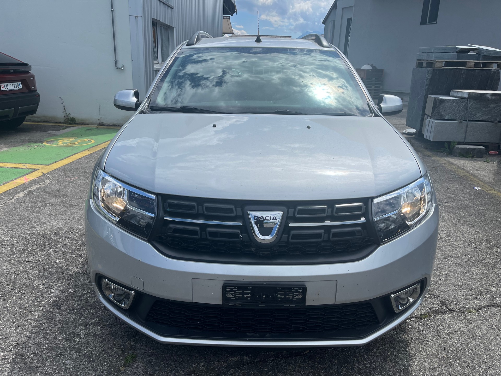 DACIA Logan MCV 1.5dCi Comfort Automatic-image-2
