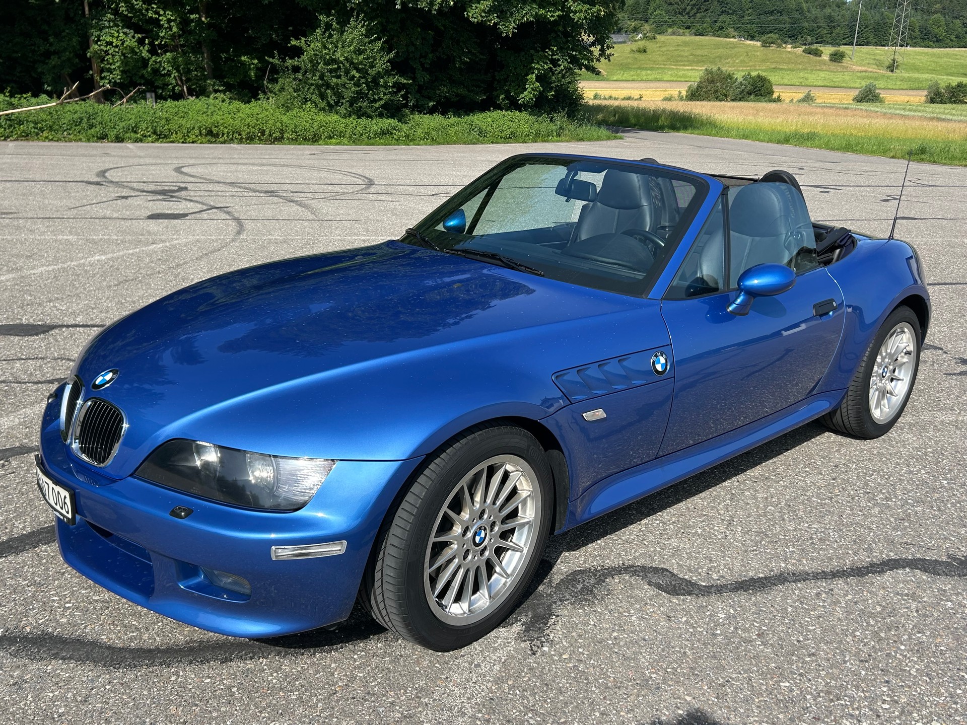 BMW 3.0-image-0