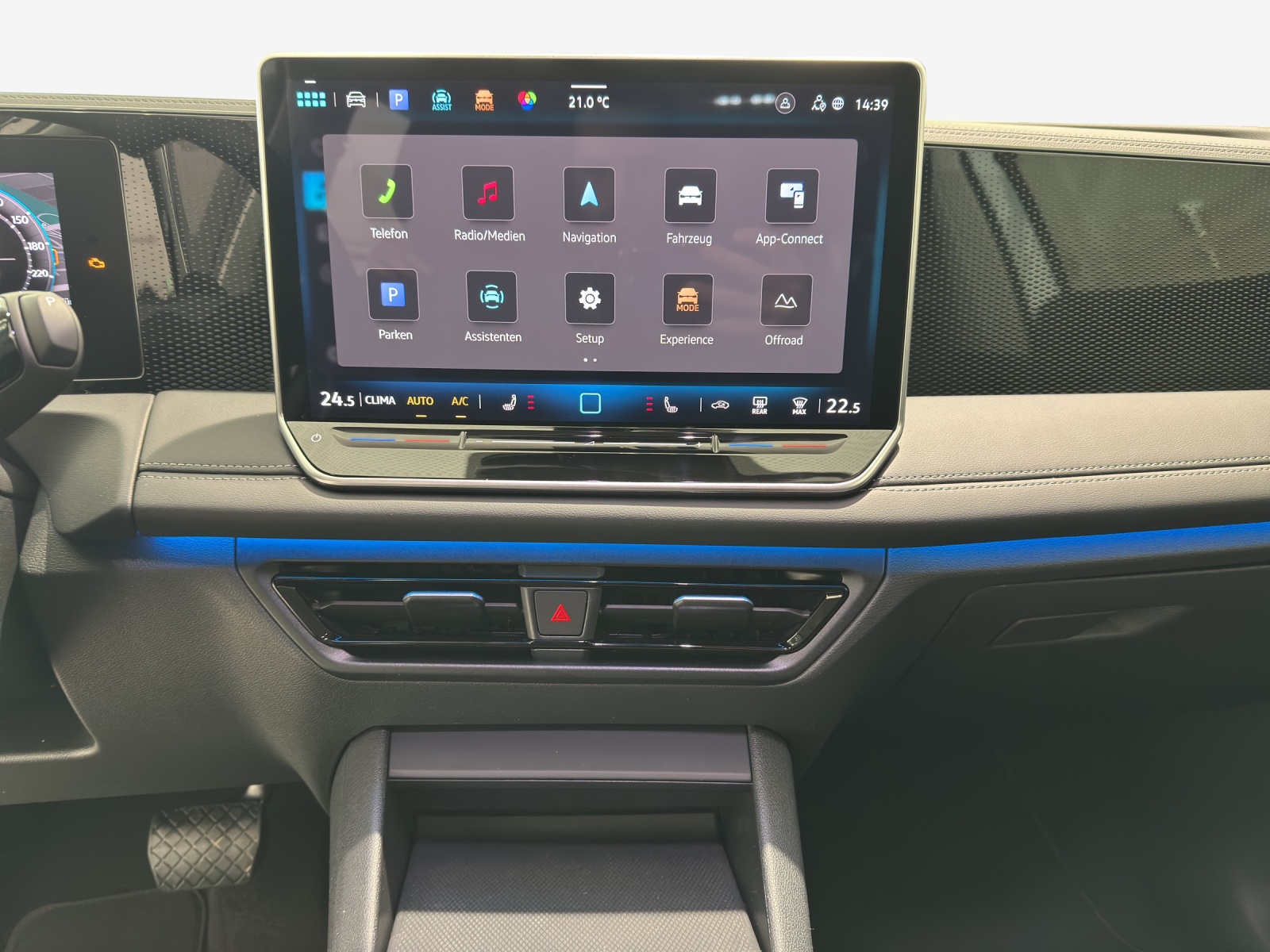 VW Tiguan 2.0 TSI DSG Life 4Motion-image-10
