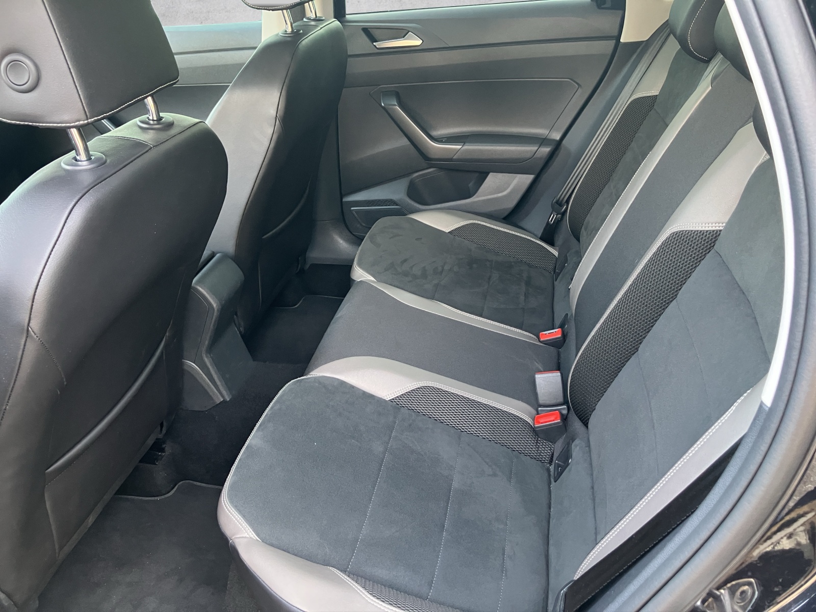 VW Polo 1.0 TSI BMT Highline DSG-image-7