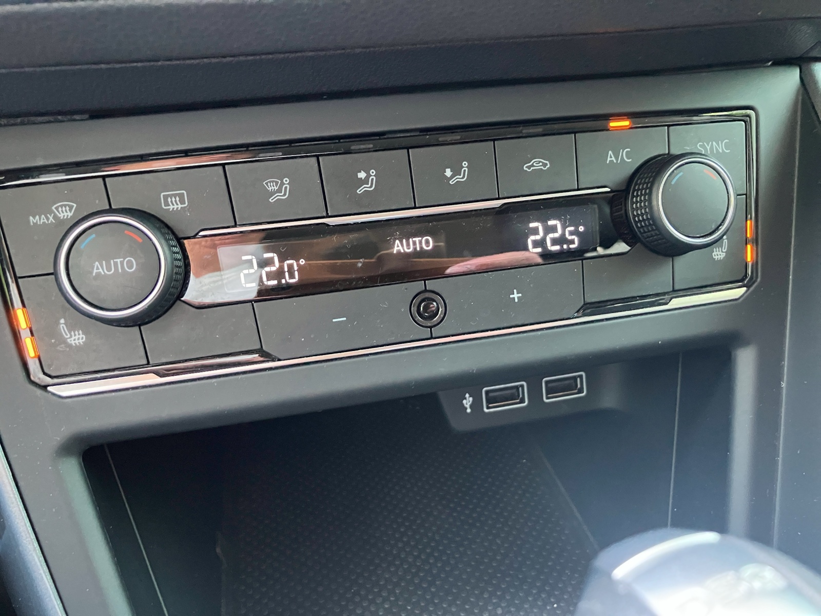 VW Polo 1.0 TSI BMT Highline DSG-image-10