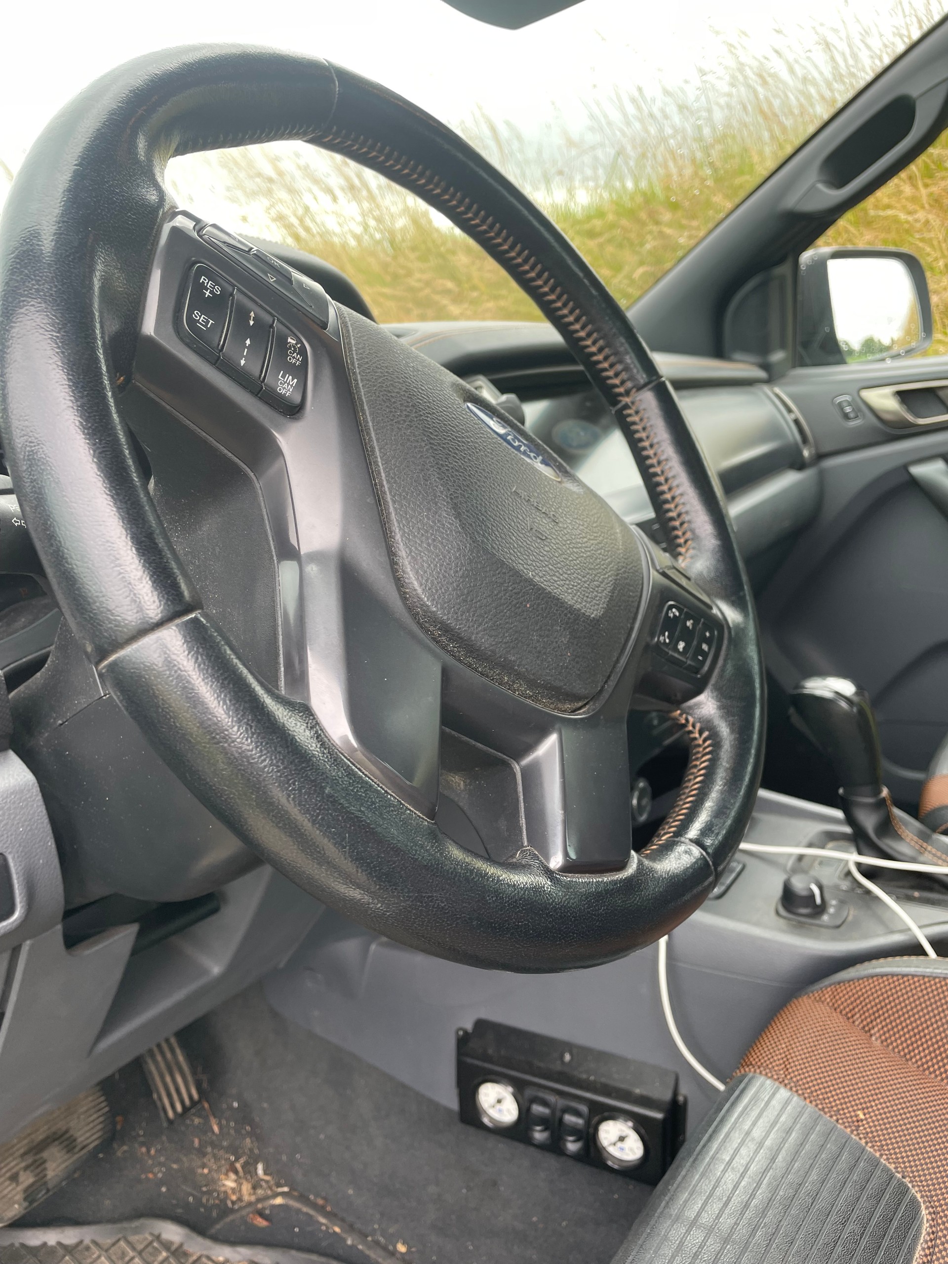 FORD 2.2TDCi 4x4-image-3