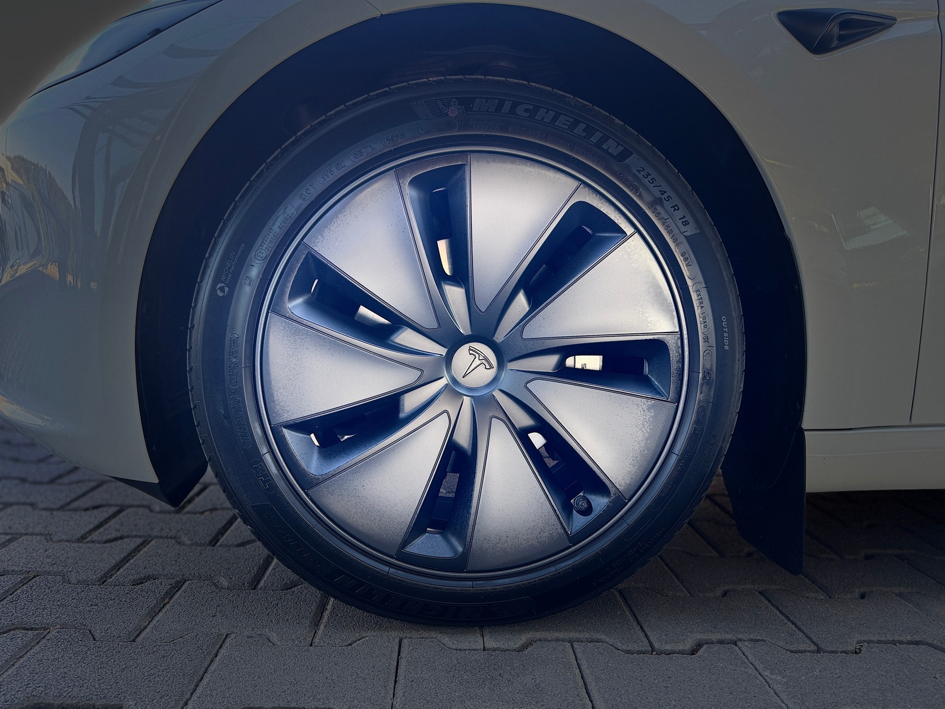 TESLA Model 3 Long Range Dual Motor AWD / Full Self Driving-image-14