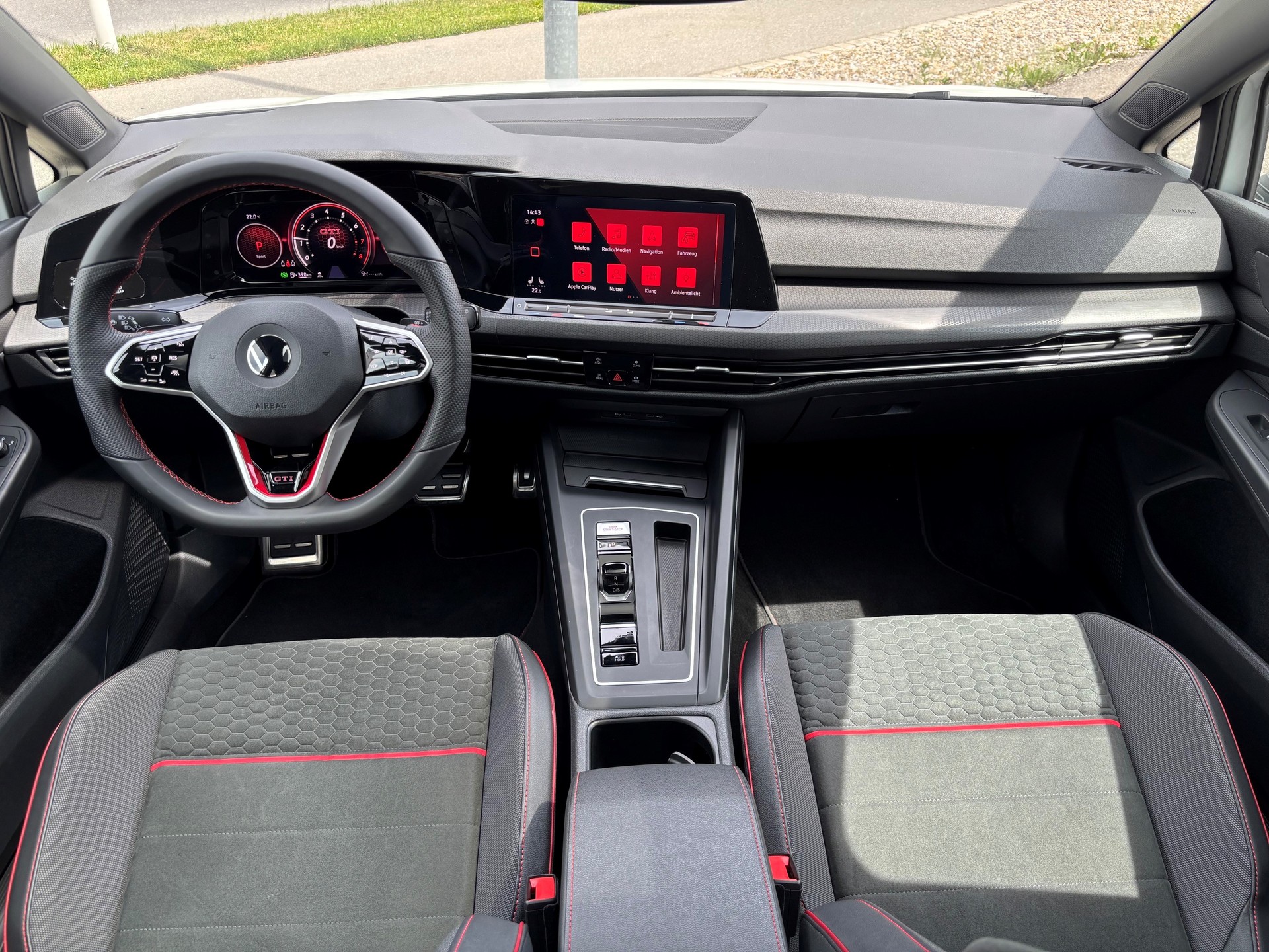 VW Golf 8 2.0 TSI GTI Clubsport DSG-image-6