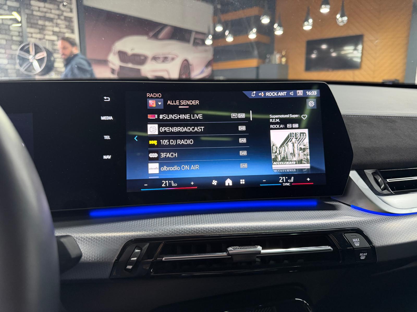 BMW X2 sDrive 20d 48V M Sport Pro-image-16