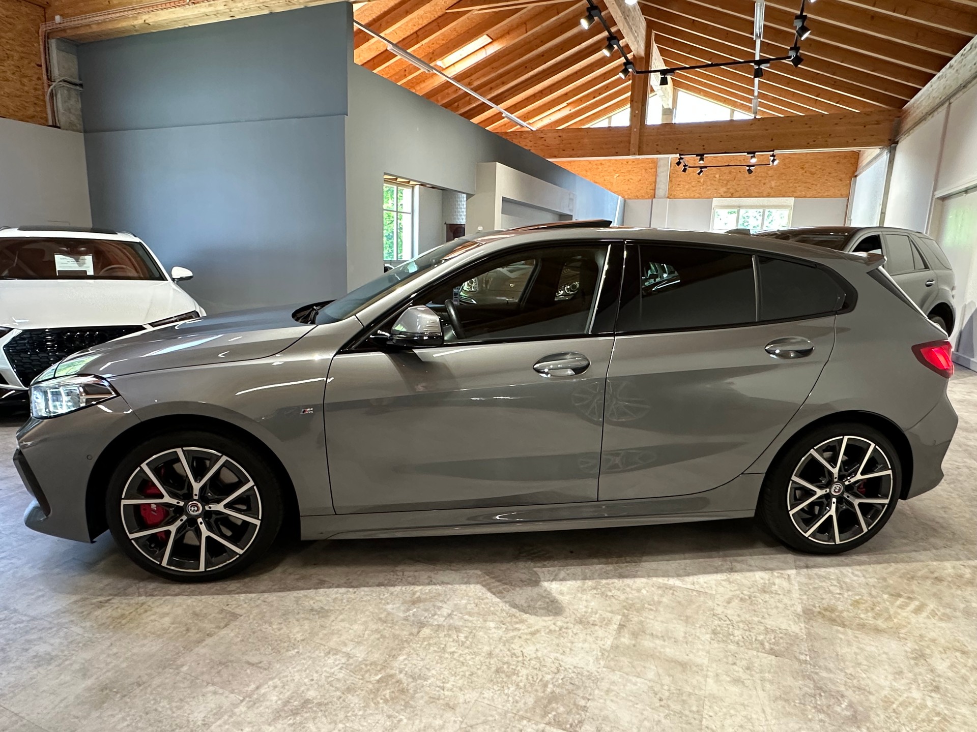 BMW 128ti M Sport Pro Steptronic-image-2