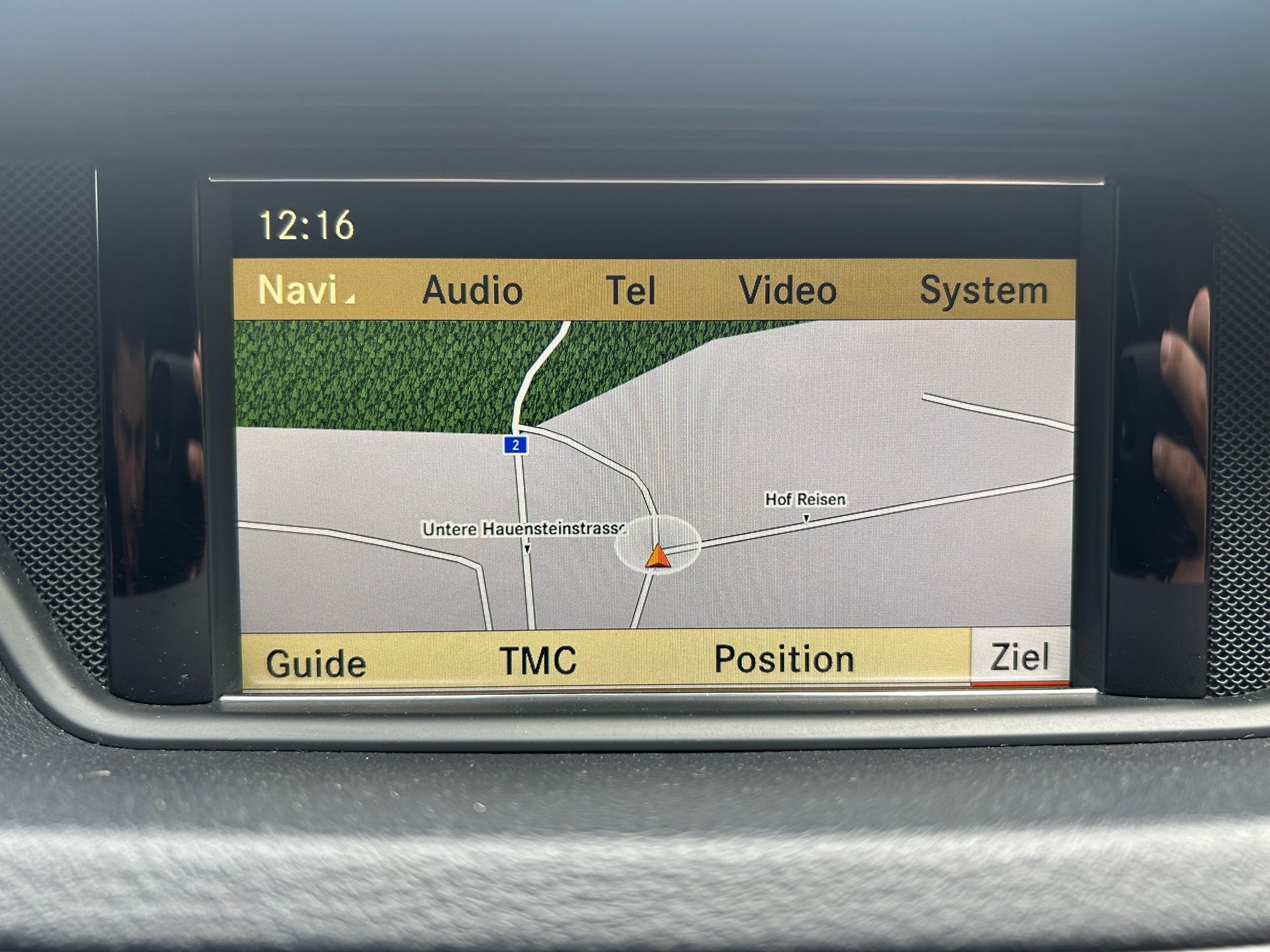 MERCEDES-BENZ E 300 CDI BlueEfficiency Avantgarde 7G-Tronic-image-28