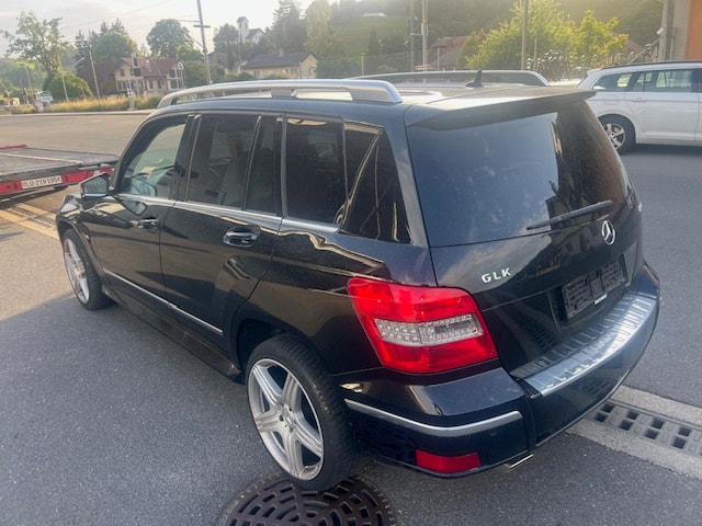 MERCEDES-BENZ GLK 350 CDI (320 CDI) 4Matic 7G-Tronic-image-4