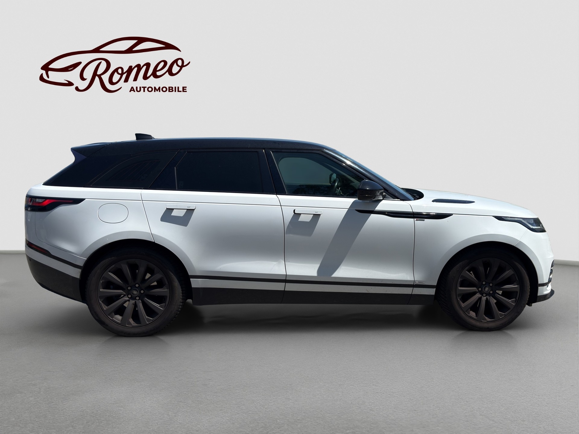 LAND ROVER Range Rover Velar R-Dynamic D 275 SE Automatic-image-7