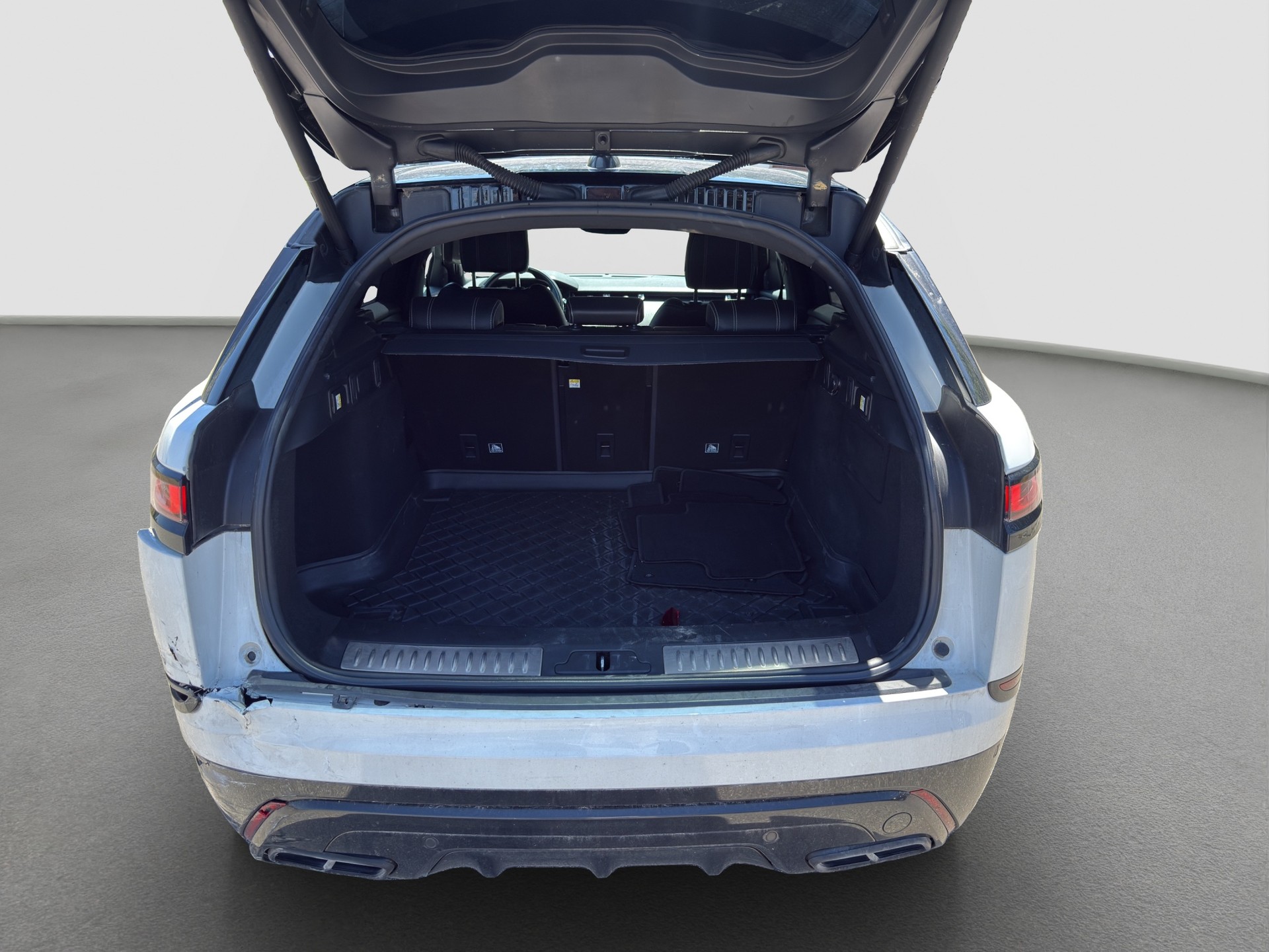 LAND ROVER Range Rover Velar R-Dynamic D 275 SE Automatic-image-12