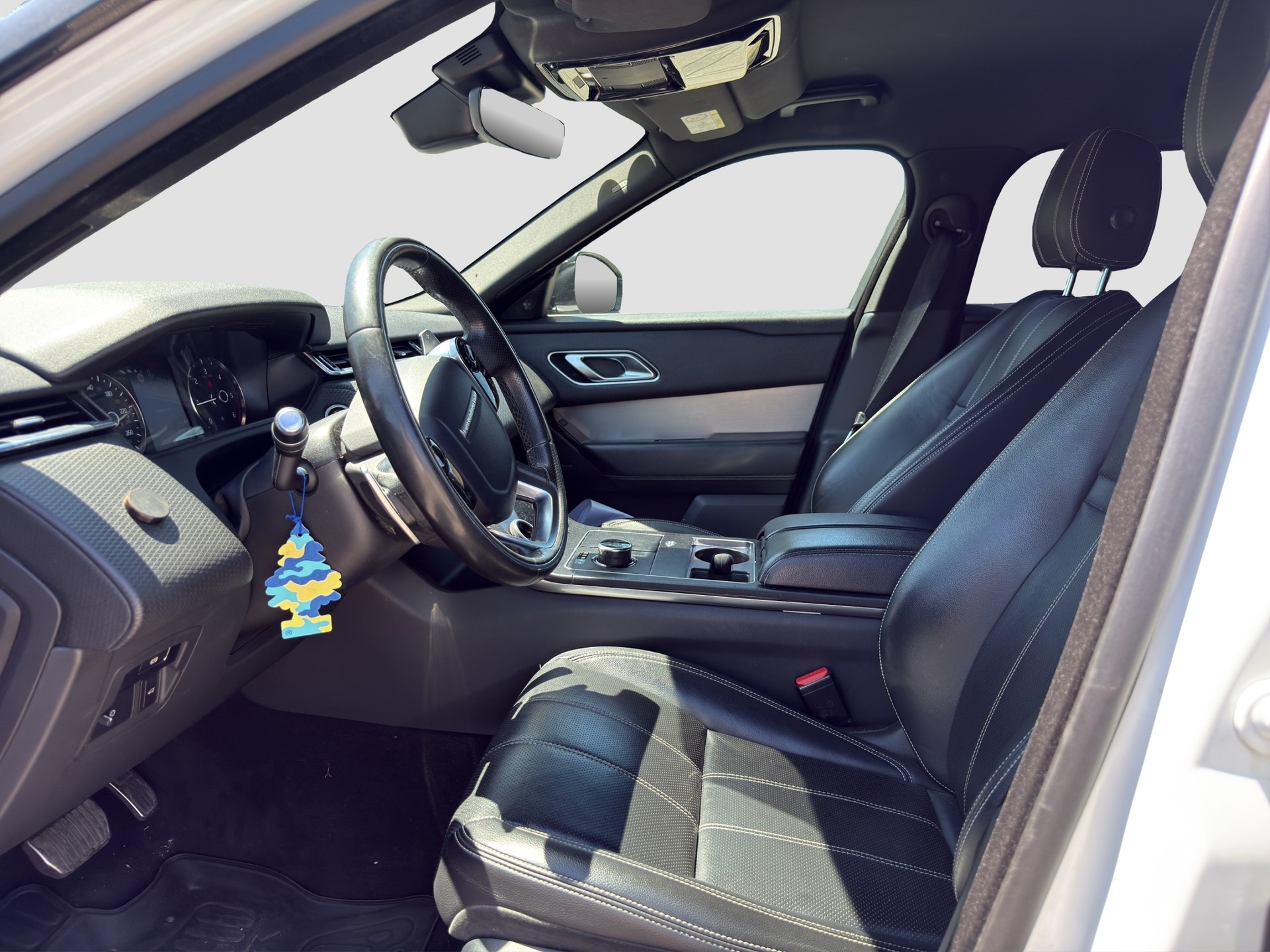 LAND ROVER Range Rover Velar R-Dynamic D 275 SE Automatic-image-8