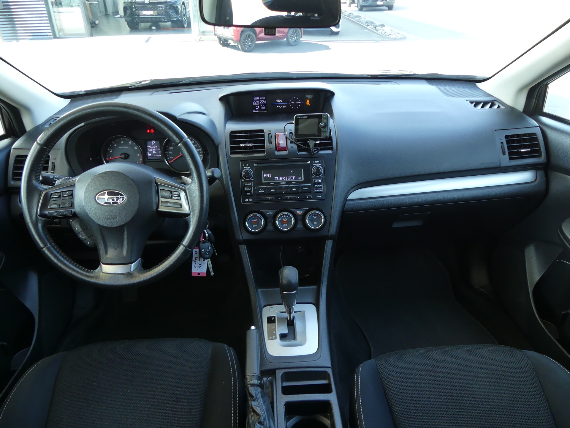 SUBARU XV 2.0 Swiss Two AWD CVT-image-11