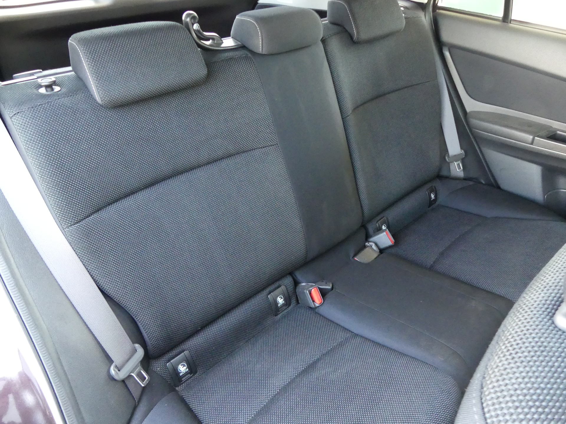 SUBARU XV 2.0 Swiss Two AWD CVT-image-14
