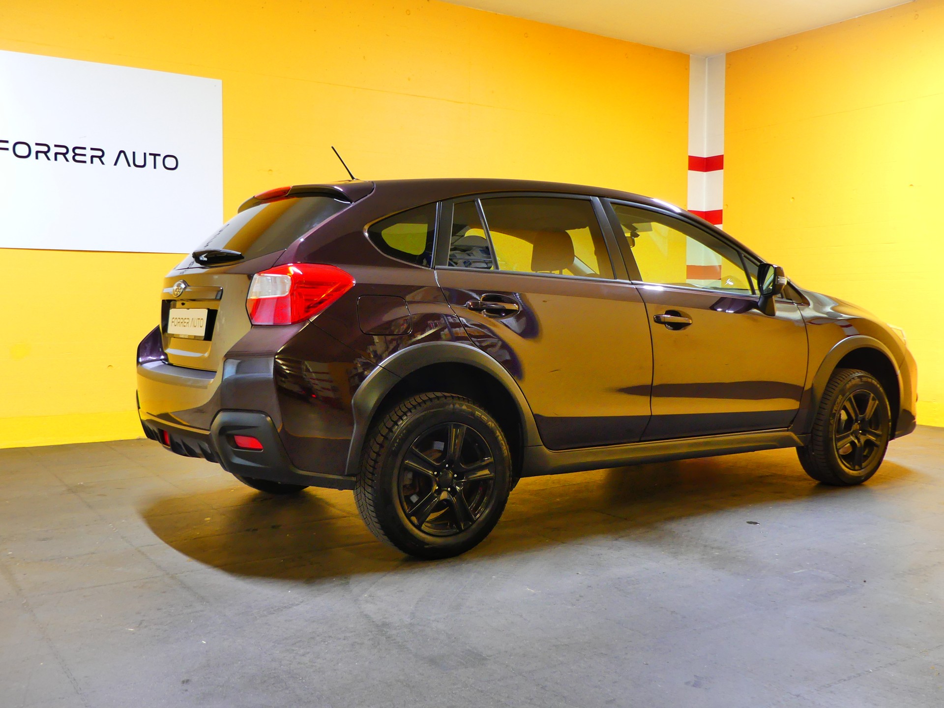 SUBARU XV 2.0 Swiss Two AWD CVT-image-4