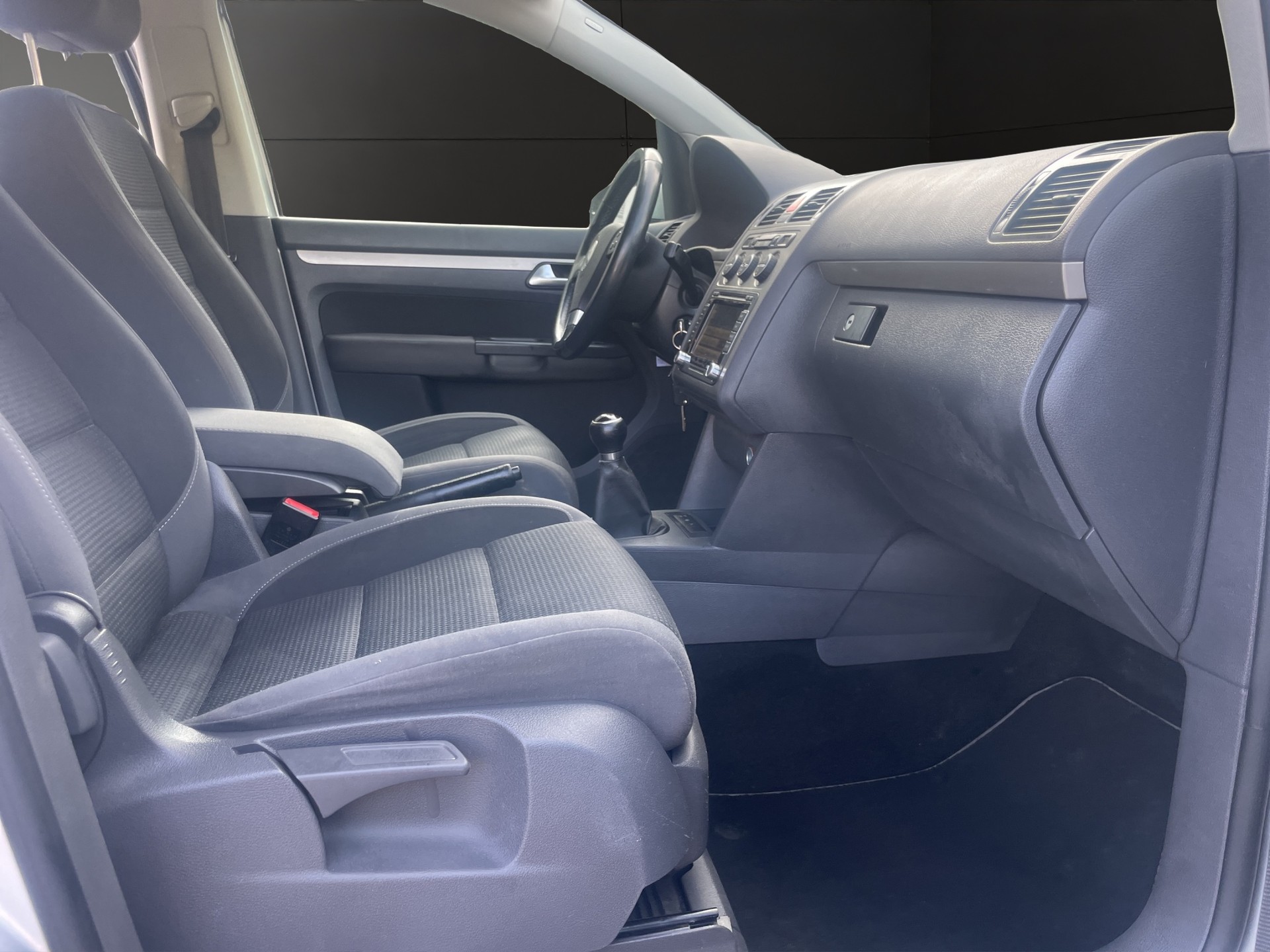 VW Touran 1.4 TSI Conceptline-image-12