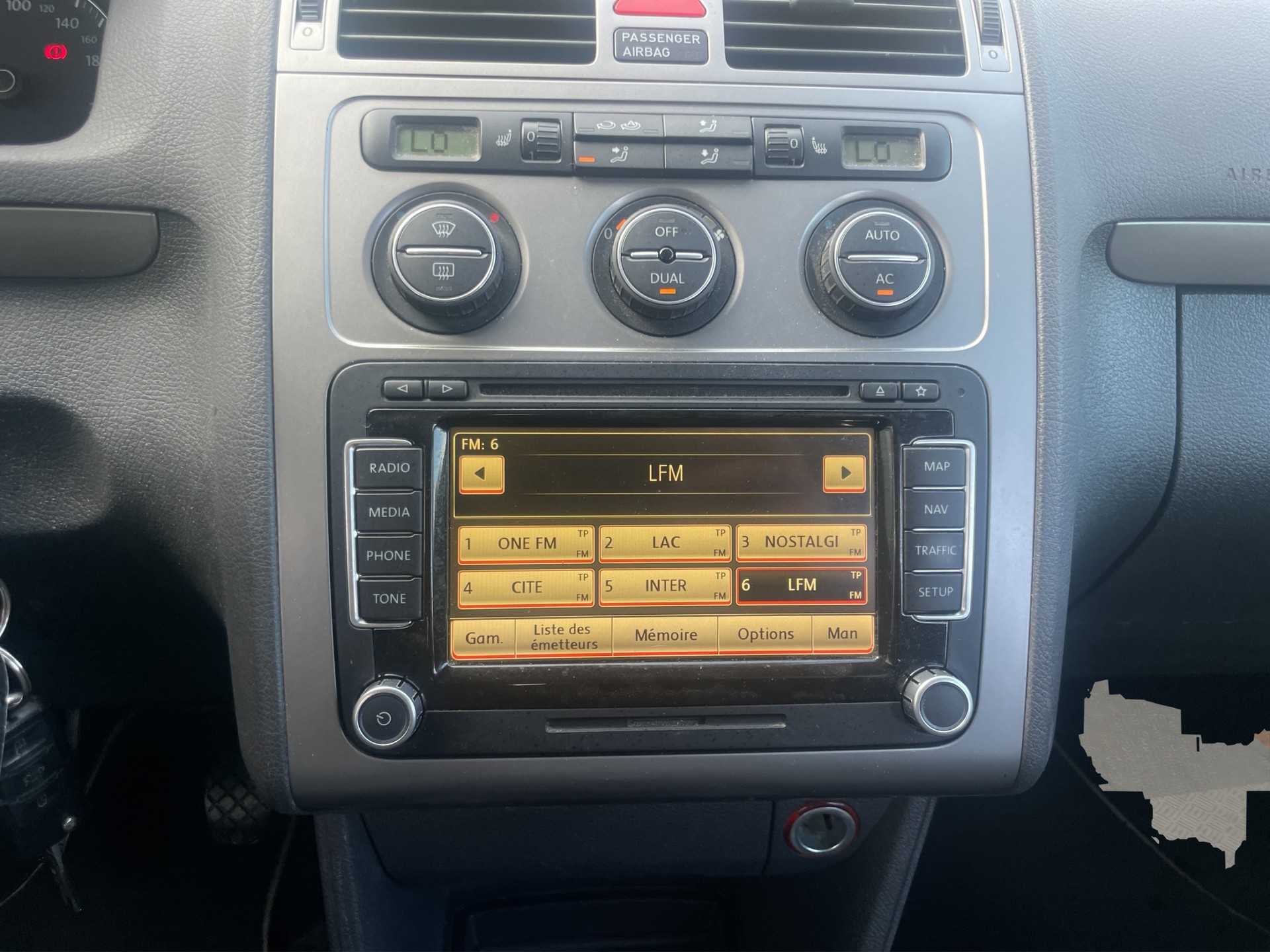 VW Touran 1.4 TSI Conceptline-image-11