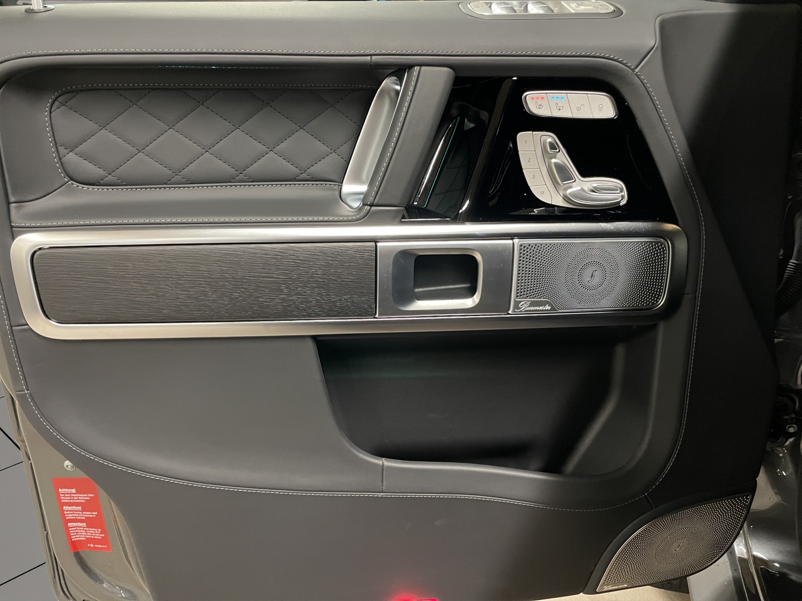 MERCEDES-BENZ G 450d 9G-Tronic-image-12