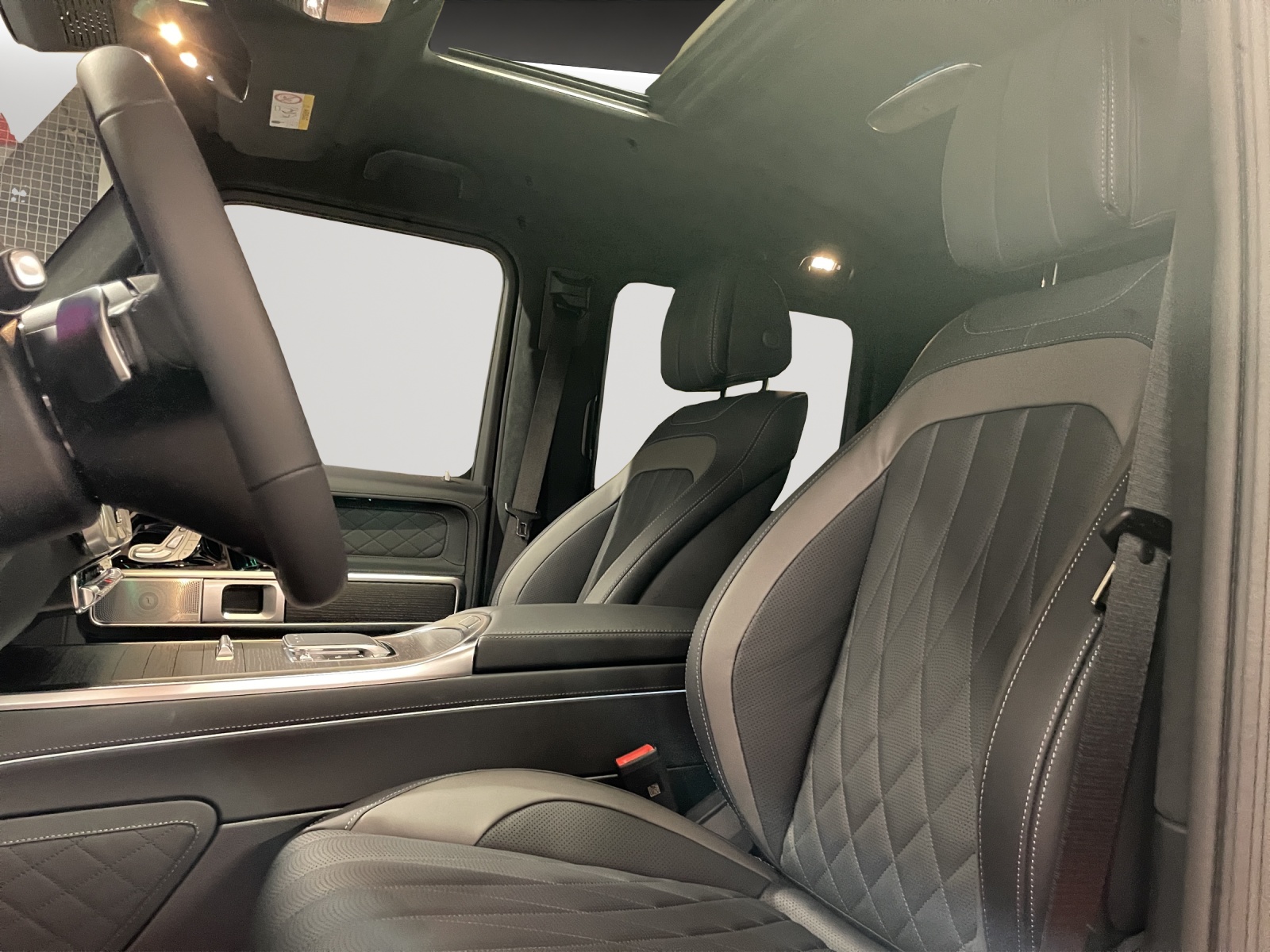 MERCEDES-BENZ G 450d 9G-Tronic-image-8